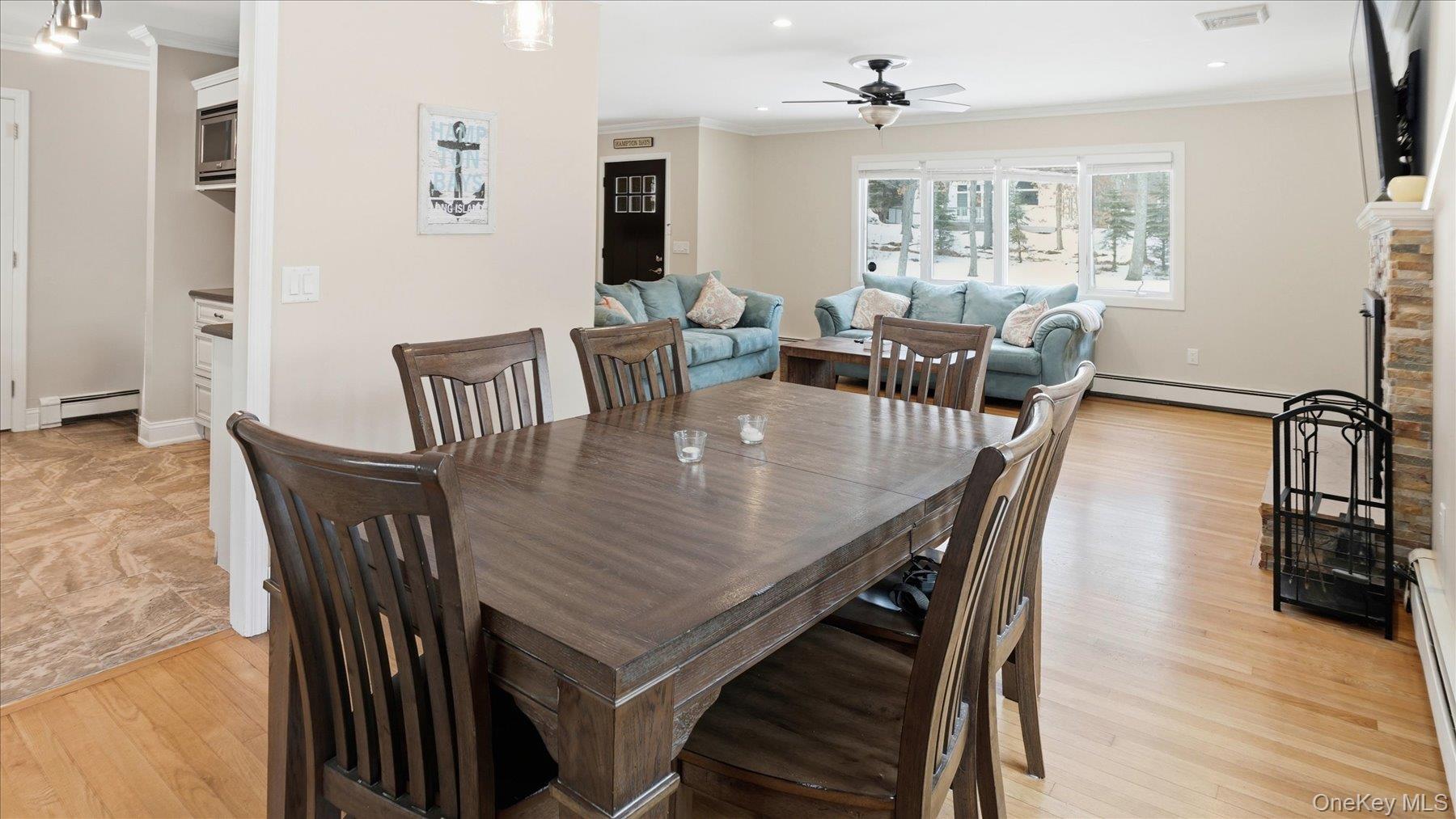 #5 photo, 3 Robins Nest Lane, 롱 아일랜드 Hampton Bays , NY 11946