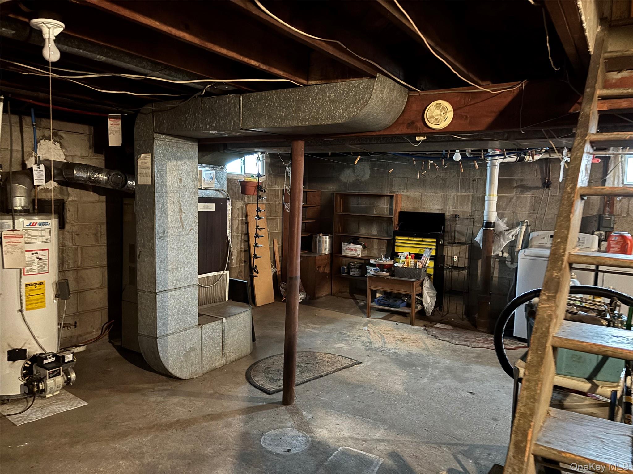 #13 photo, 33 Lakewood Avenue, Ronkonkoma , NY 11779