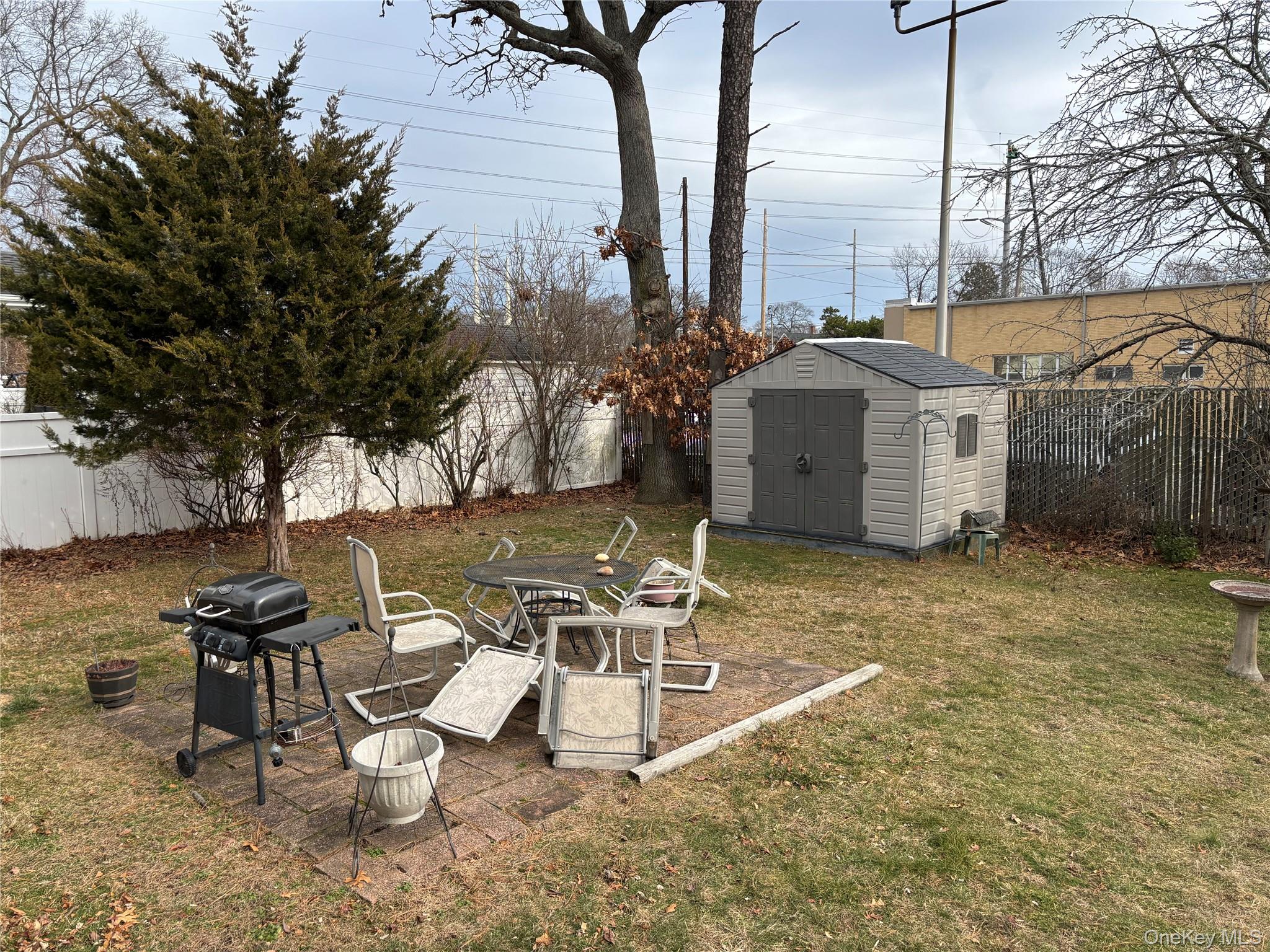 #15 photo, 33 Lakewood Avenue, Ronkonkoma , NY 11779