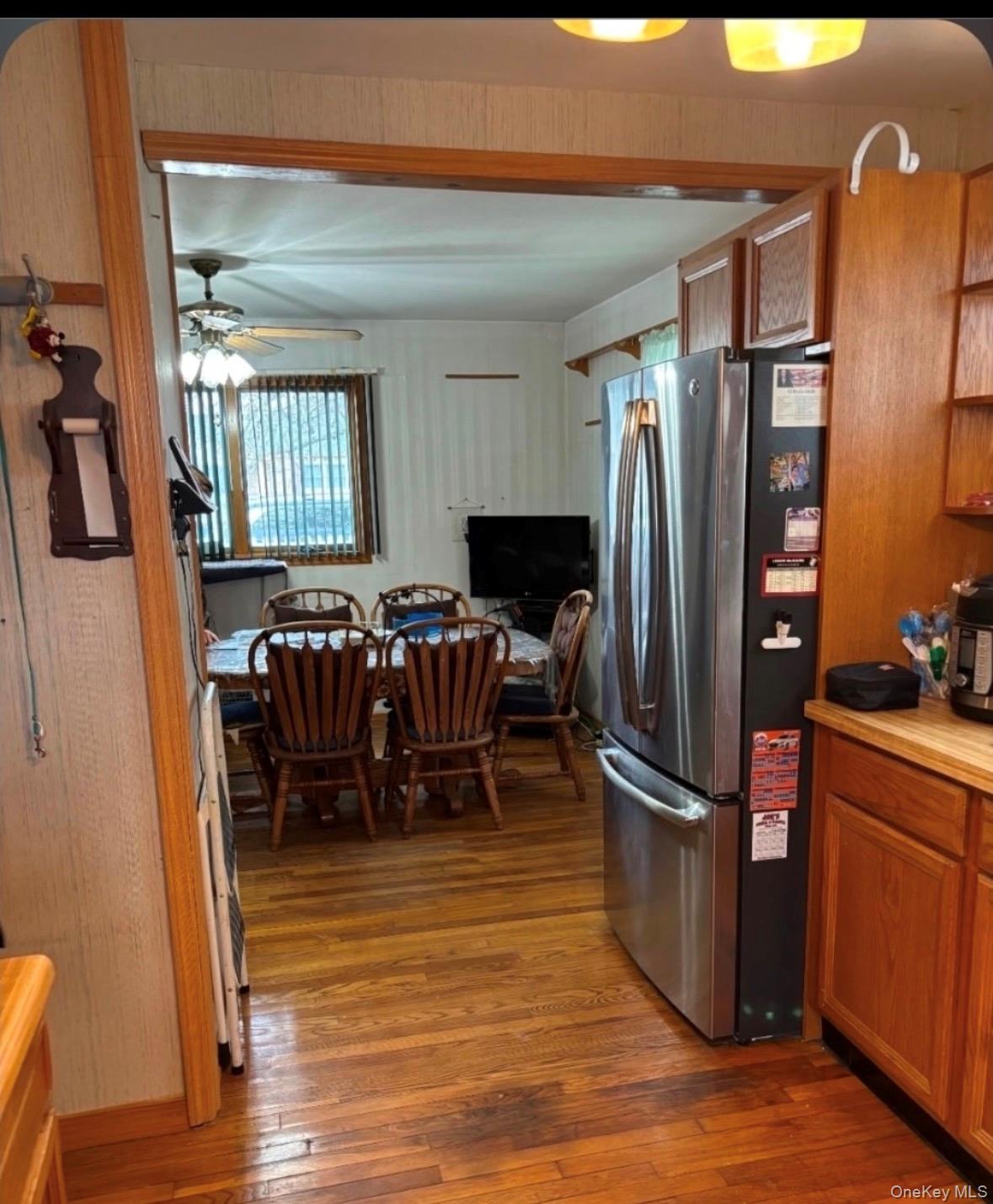 #2 photo, 33 Lakewood Avenue, Ronkonkoma , NY 11779