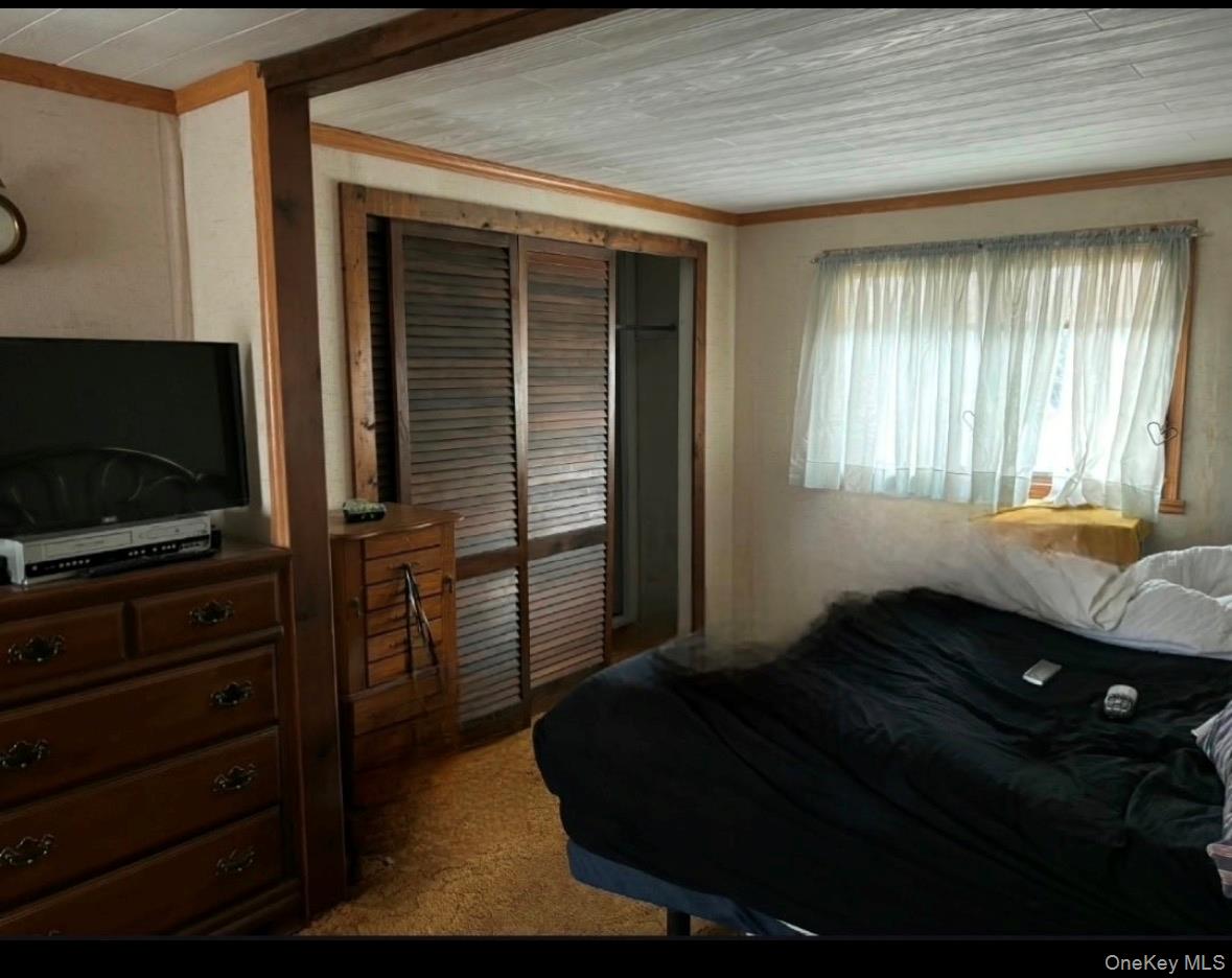 #6 photo, 33 Lakewood Avenue, Ronkonkoma , NY 11779