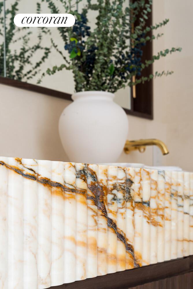 #20 photo, 153 STATE Street, Brooklyn Heights , NY 11201