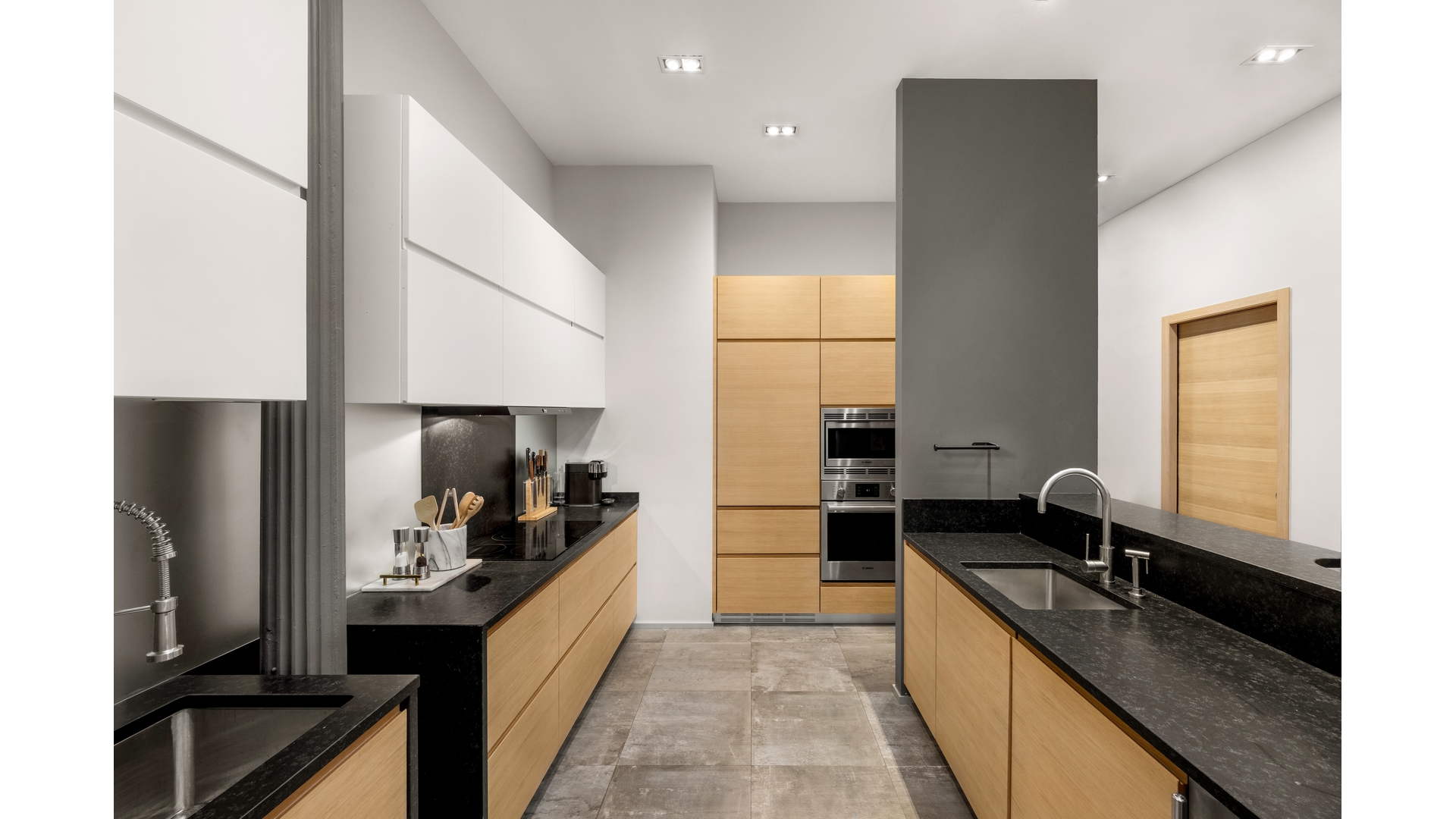 #3 photo, 105 CHAMBERS Street, Манхэттен ‖ Tribeca , NY 10007