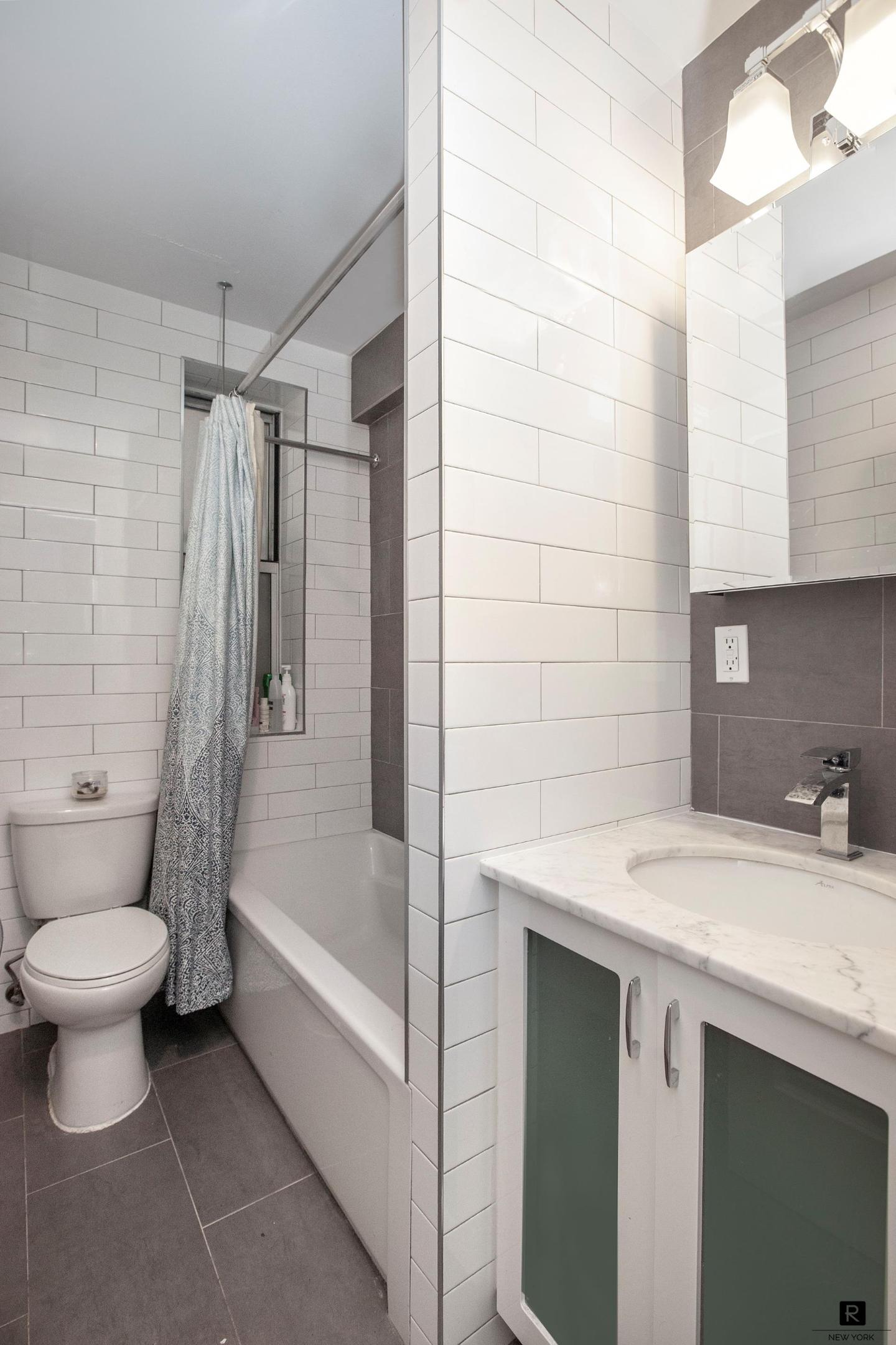 #4 photo, 156-08 Riverside Drive W, मैनहटन Washington Heights , NY 10032