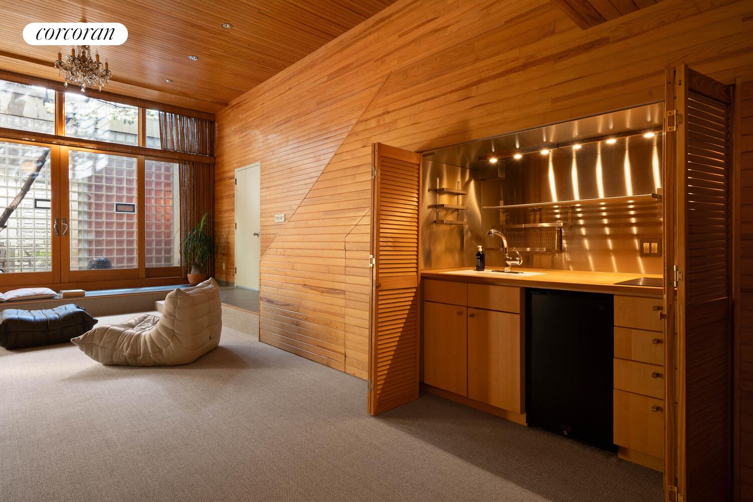 #13 photo, Brooklyn, הברונקס Williamsburg , NY 11211