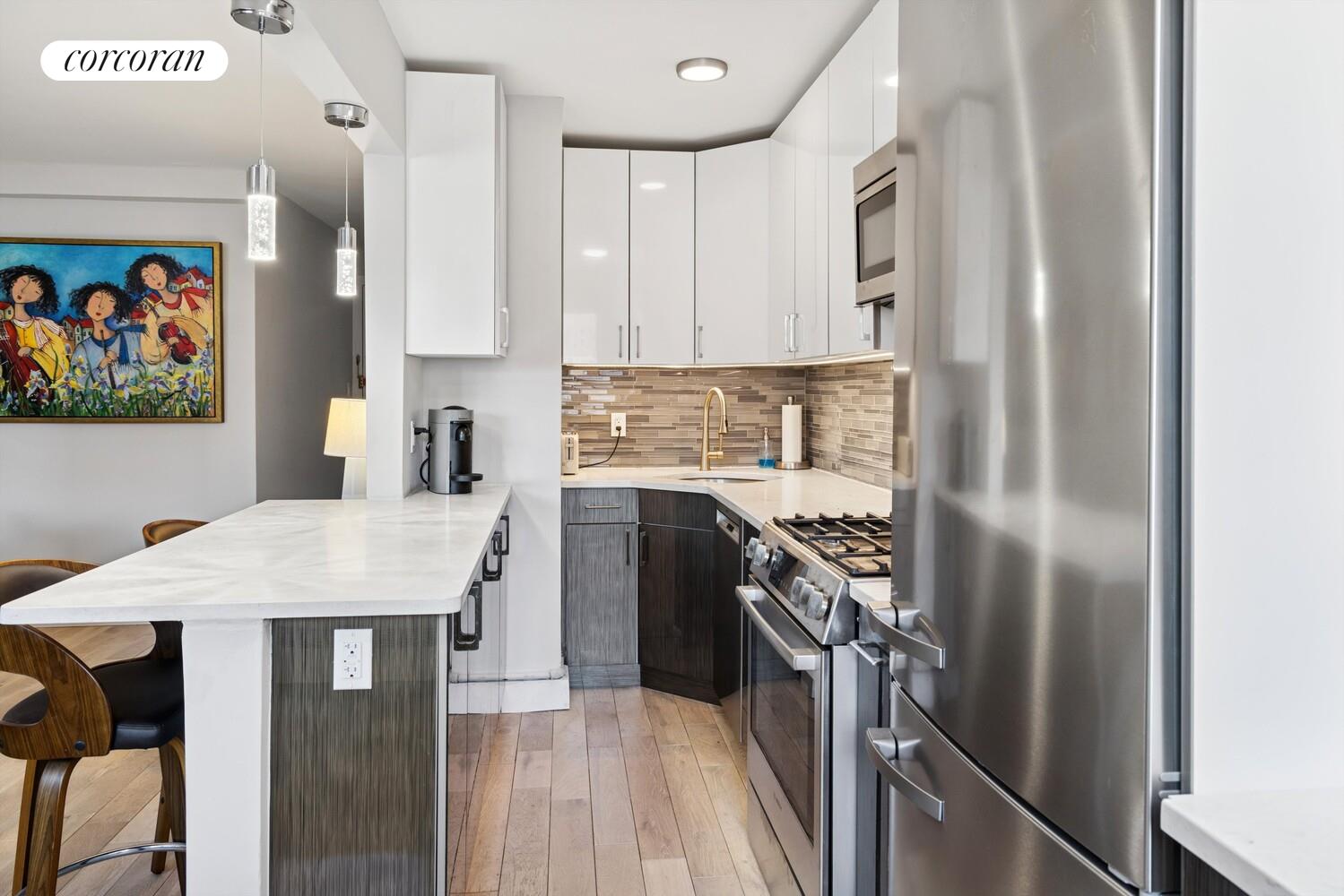 #1 photo, 215 ADAMS Street, Downtown Brooklyn , NY 11201