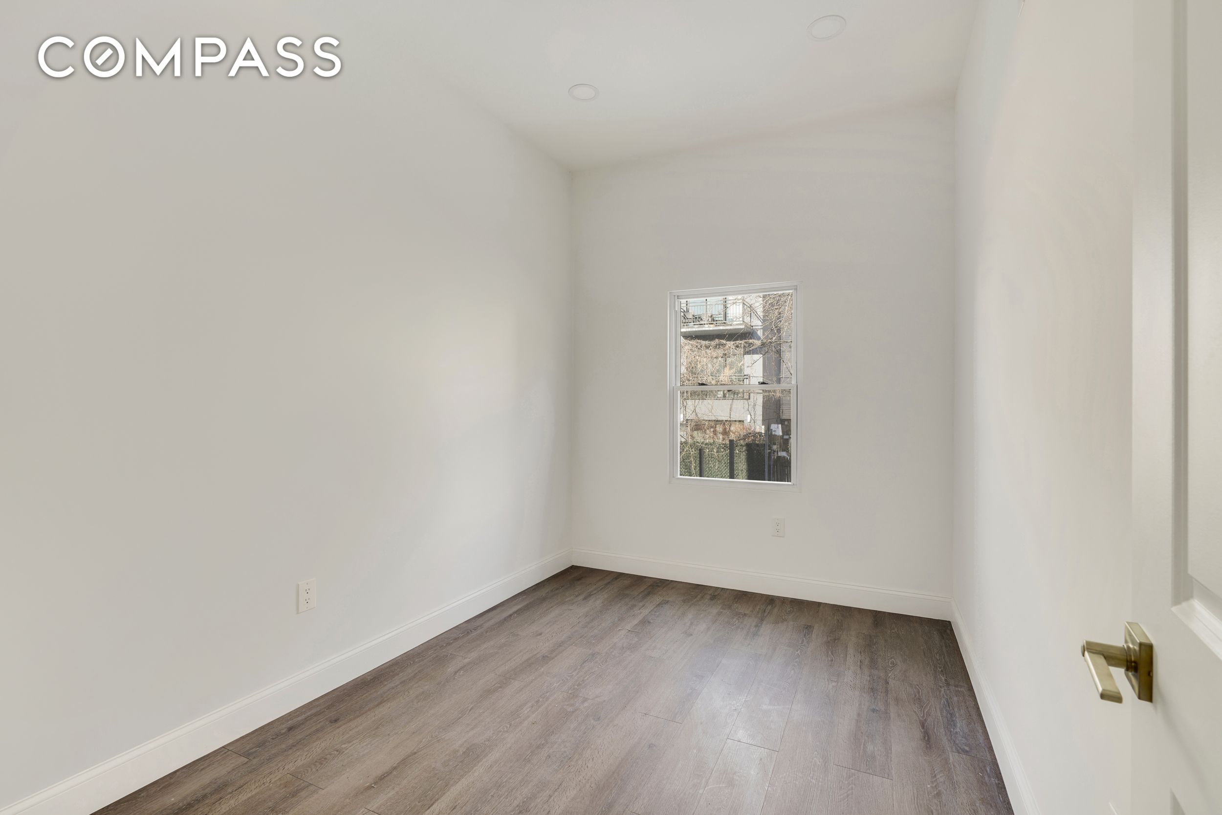 #12 photo, Brooklyn, Bushwick , NY 11221