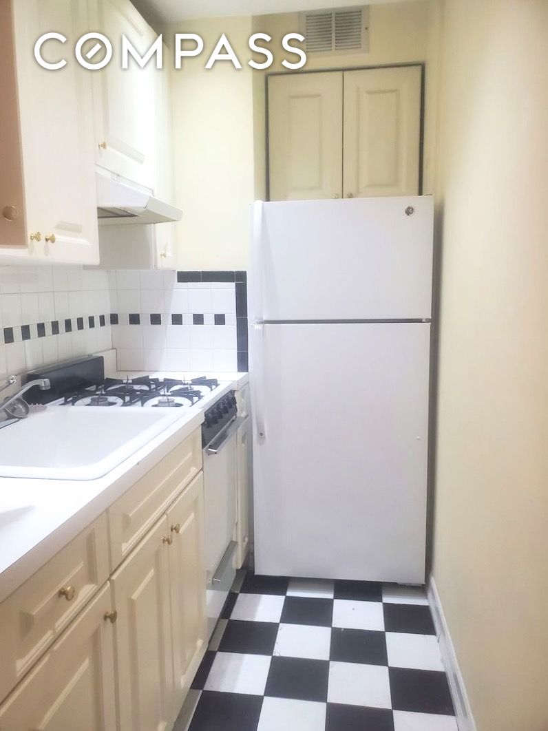 #8 photo, New York City, 曼哈頓 中城东区 Sutton Place , NY 10022