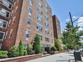 6300 Riverdale Avenue #5C 房源照片 1