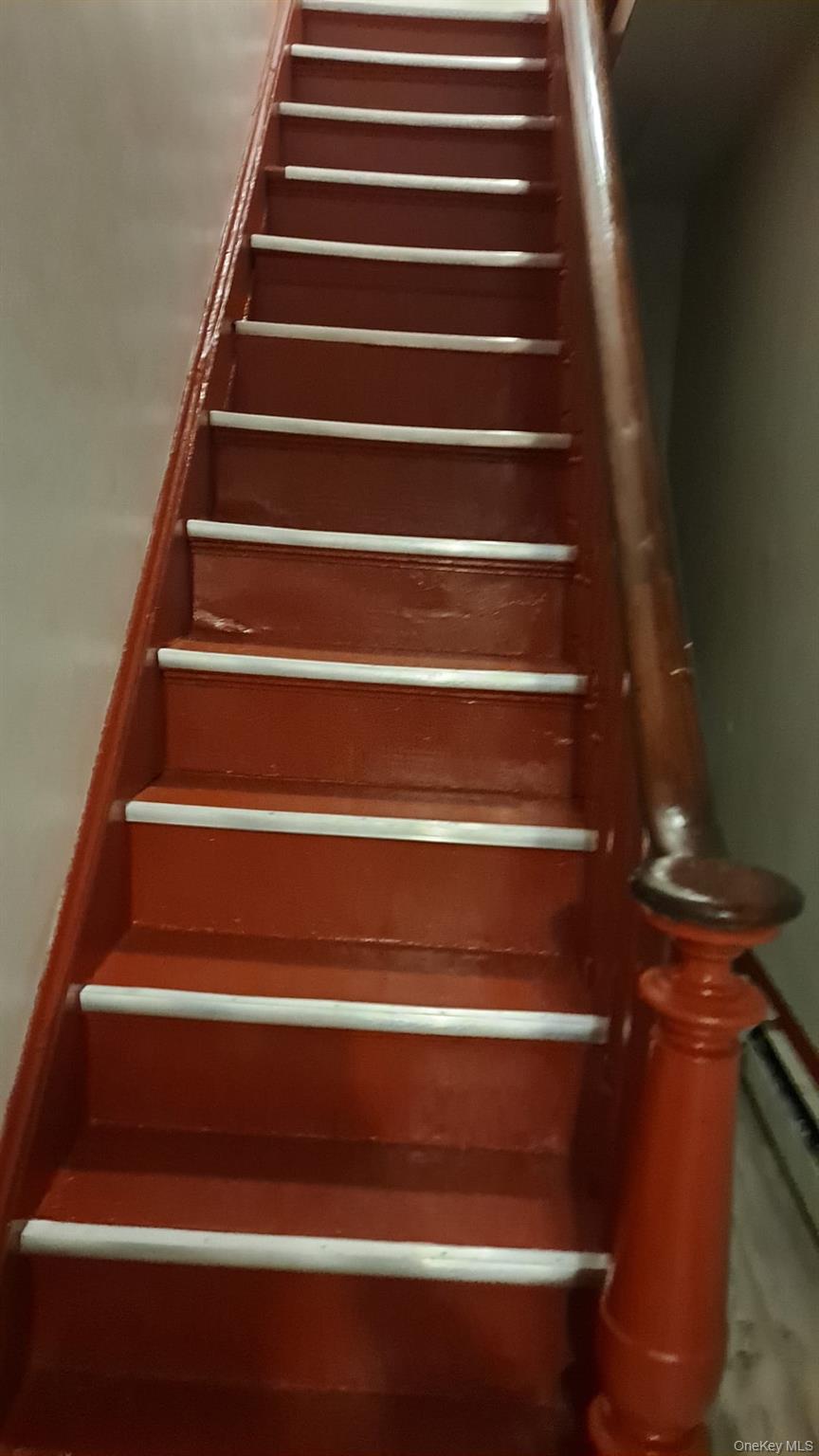 #16 photo, 86 William Street, Newburgh , NY 12550