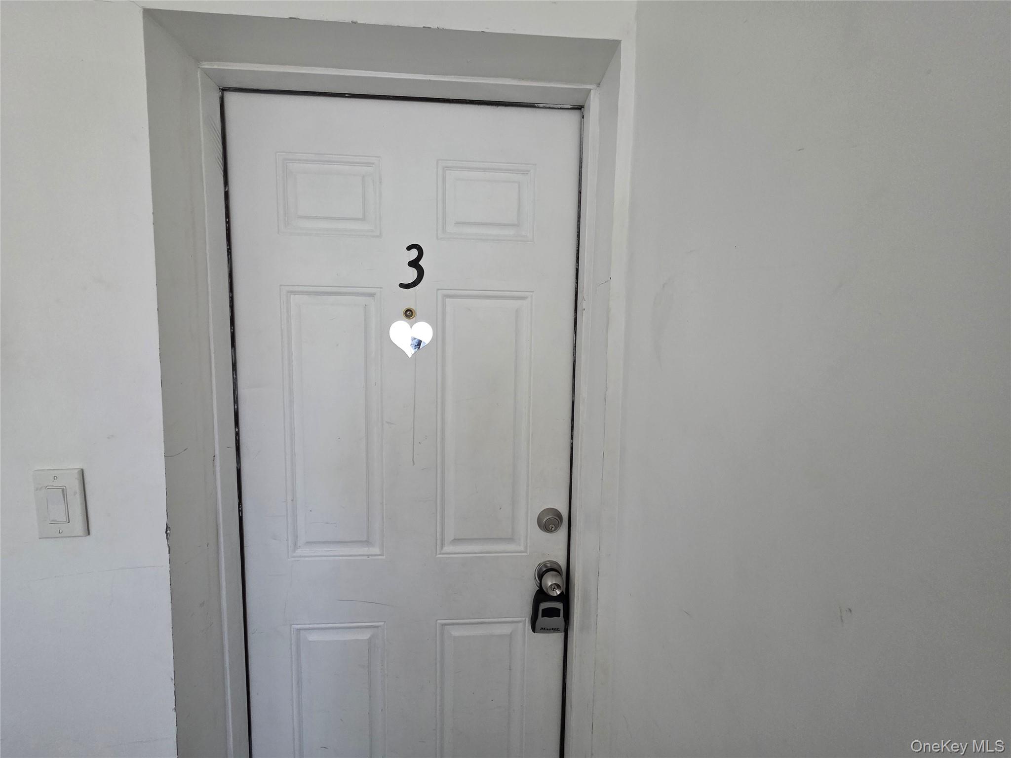 #3 photo, 135 Fullerton Avenue, Newburgh , NY 12550