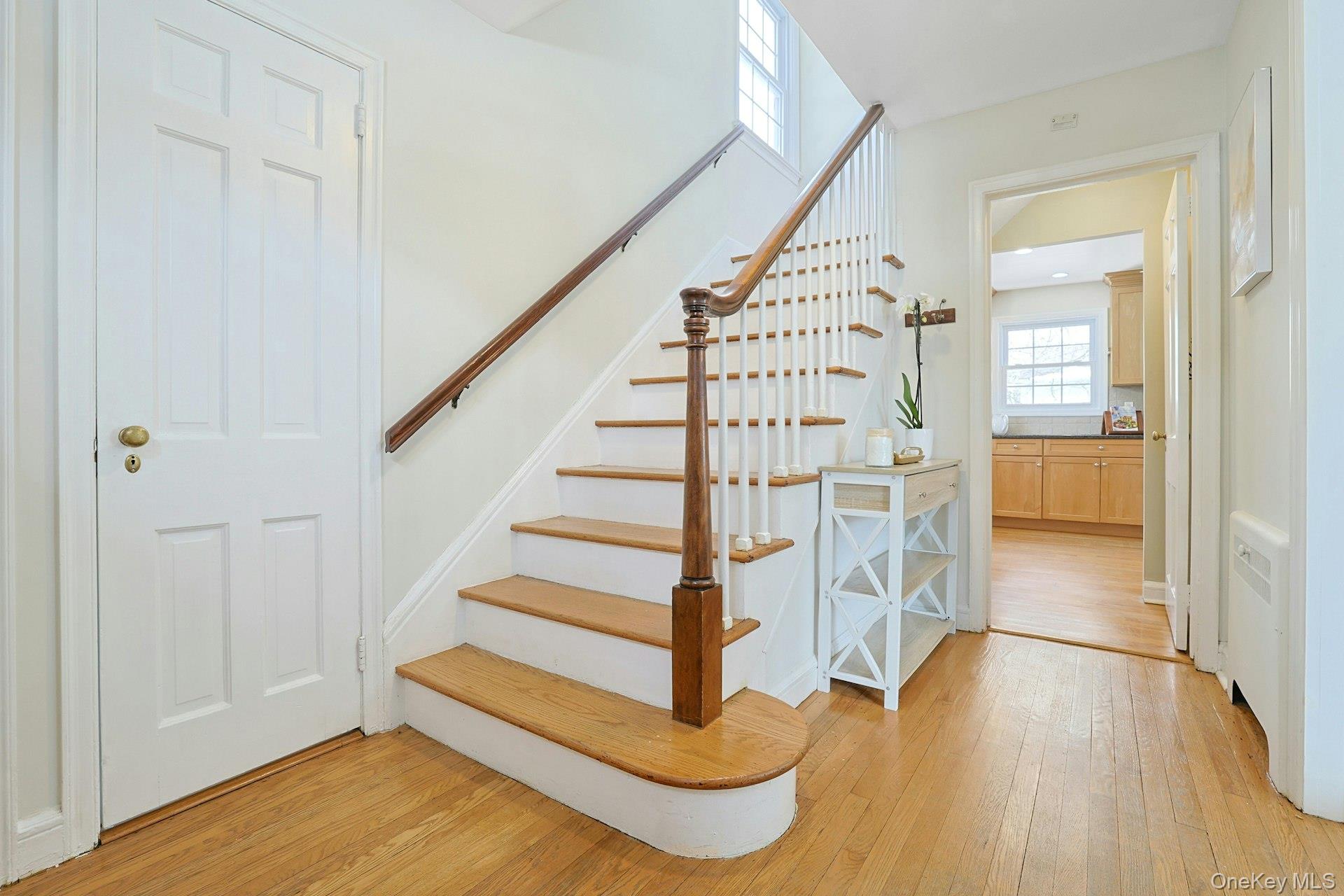 #2 photo, 120 Albemarle Road, White Plains , NY 10605