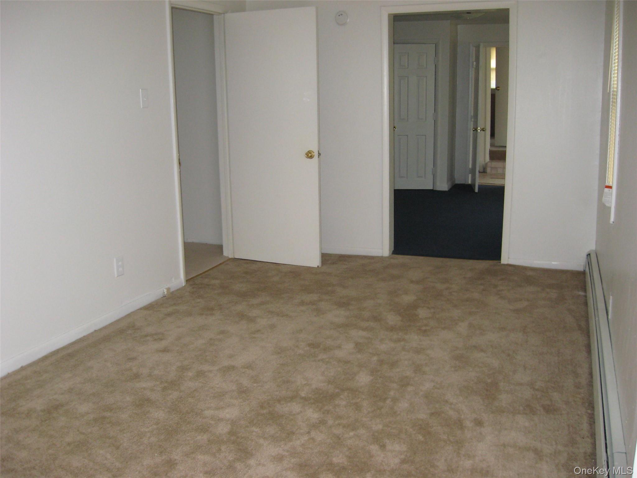 #19 photo, 521 E Main Street, Middletown , NY 10940