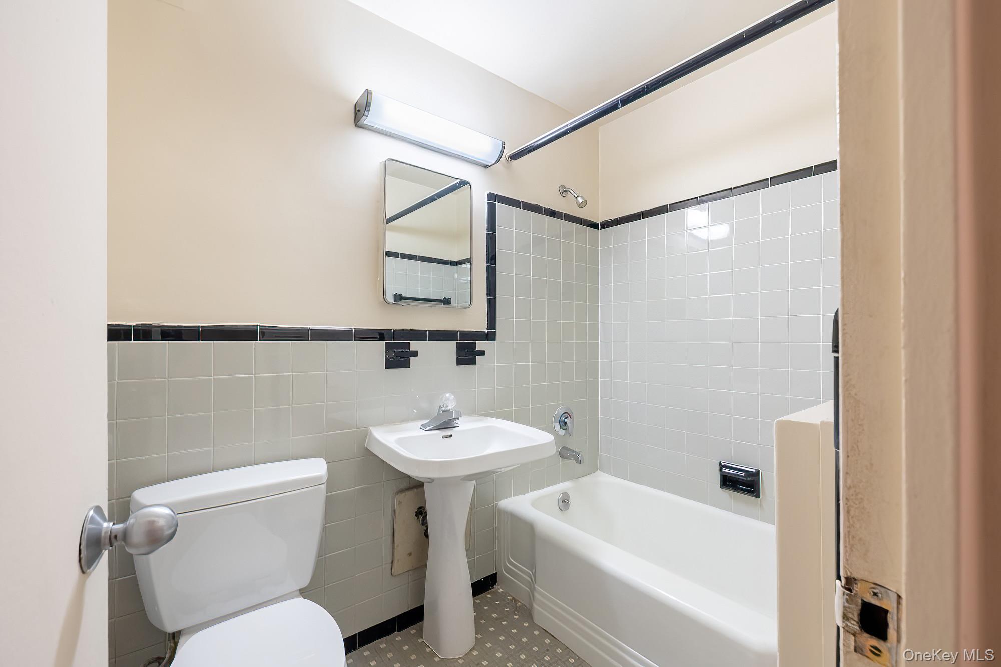 #14 photo, 2727 Palisade Avenue, 브롱크스 Bronx , NY 10463