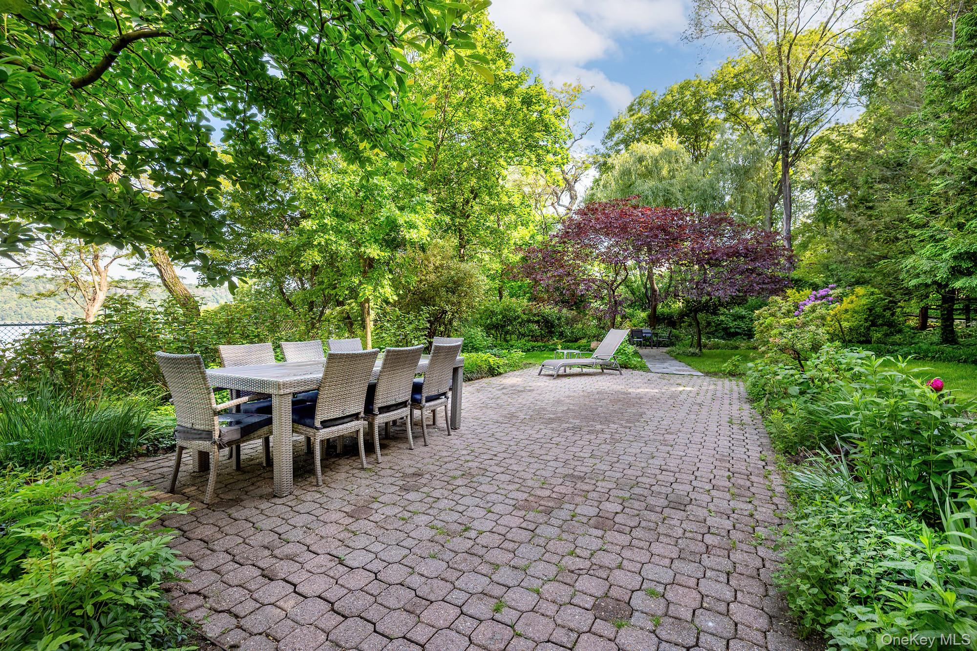 #19 photo, 2727 Palisade Avenue, Bronx , NY 10463