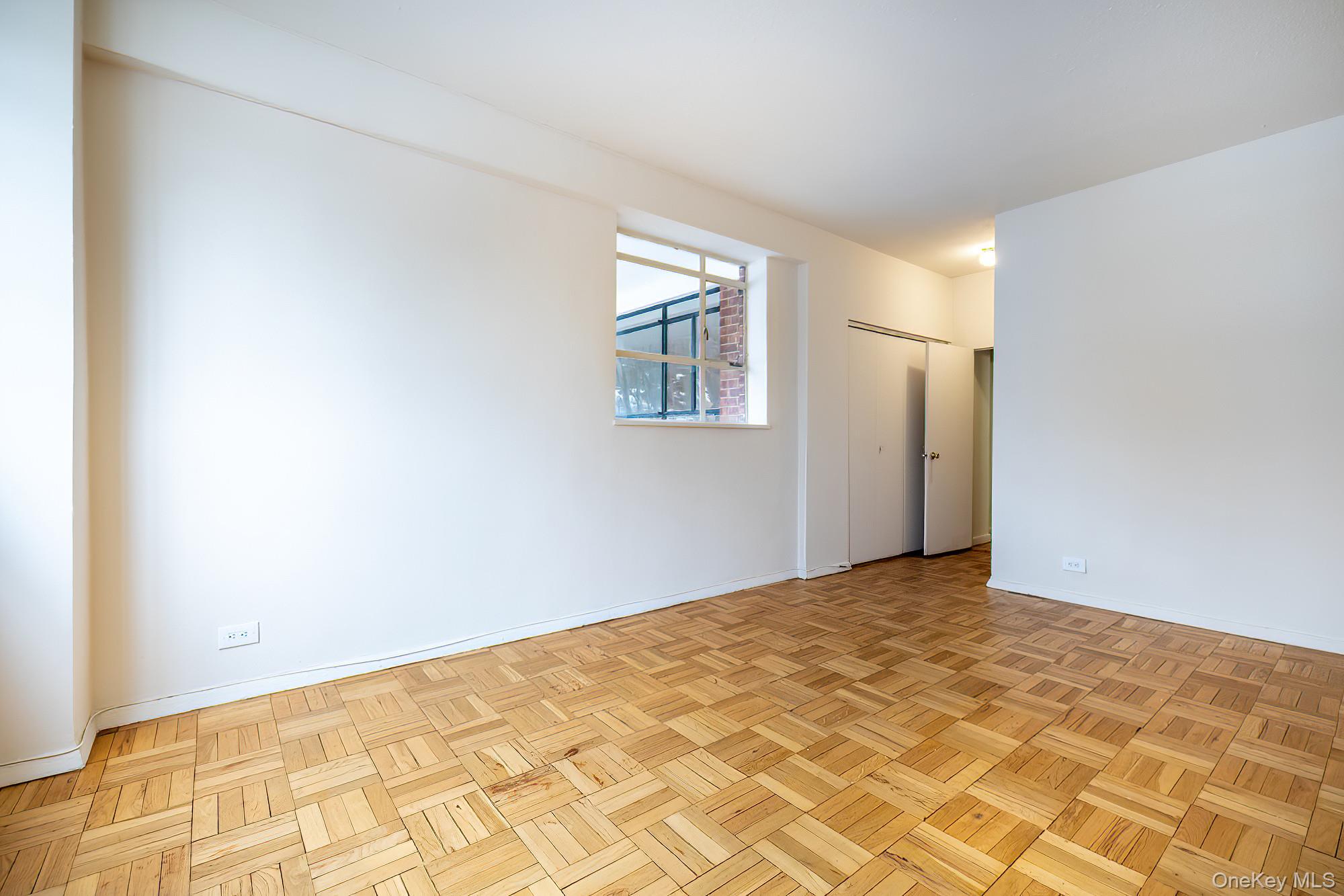 #9 photo, 2727 Palisade Avenue, 브롱크스 Bronx , NY 10463