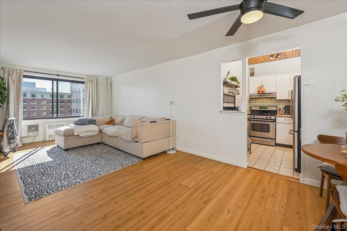 #16 photo, 25 Lake Street, White Plains , NY 10603