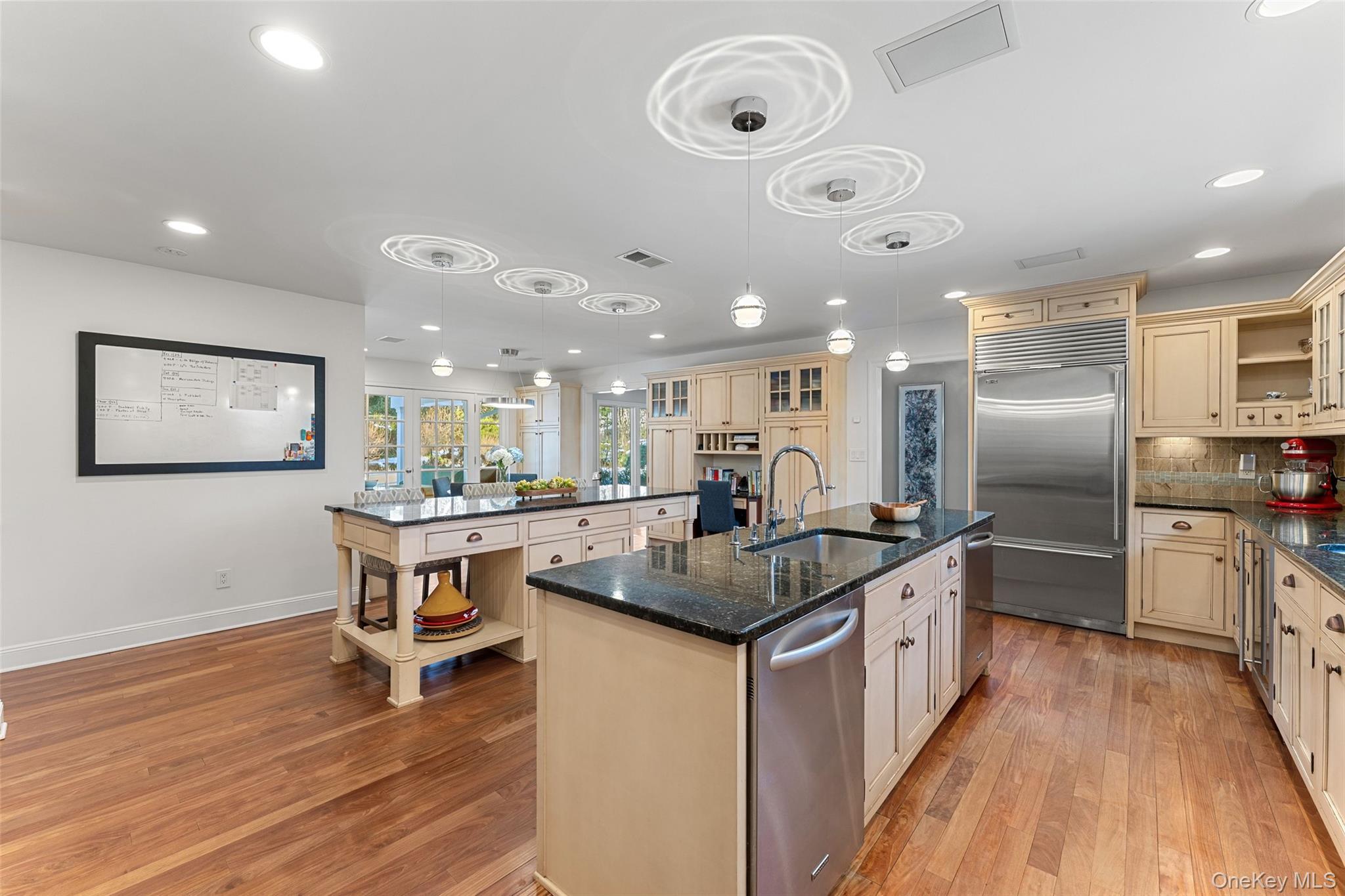 #14 photo, 110 Round Hill Road, Scarsdale , NY 10583