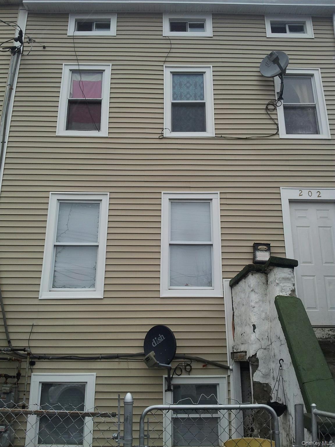 #9 photo, 202 Ann Street, Newburgh , NY 12550