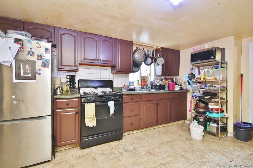 #14 photo, 5 Highland Avenue, Suffern , NY 10901