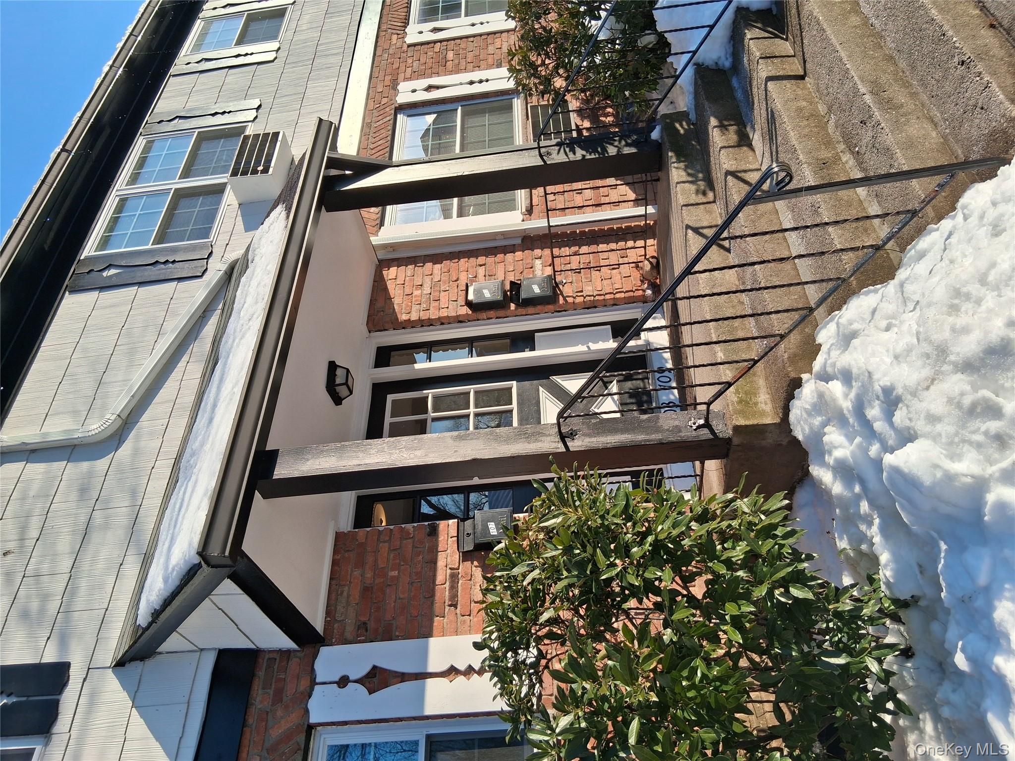 #2 photo, 109 Parkside Drive, Suffern , NY 10901