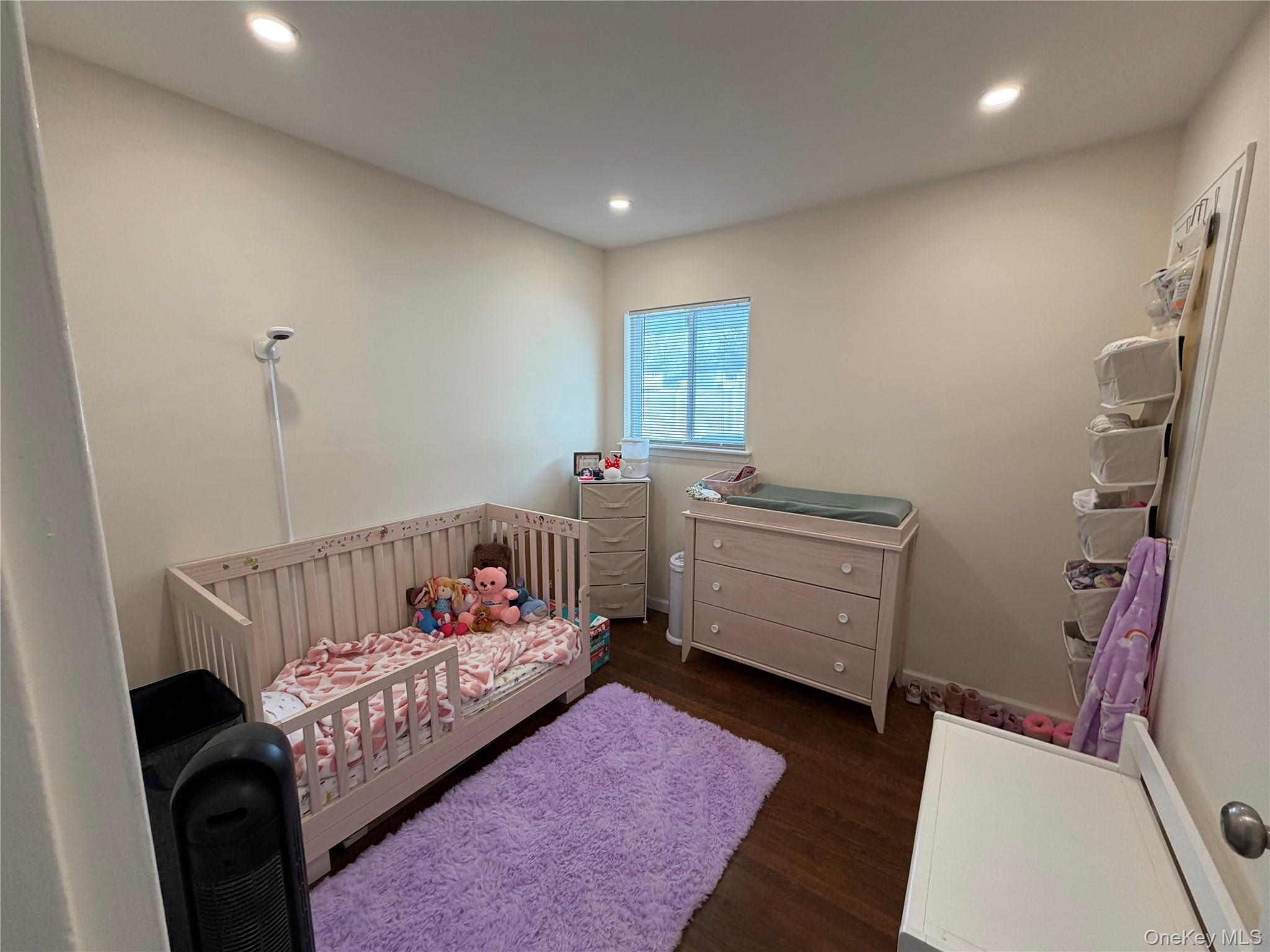 #11 photo, 57 Pebble Lane, সাফোক কাউন্টি Deer Park , NY 11729