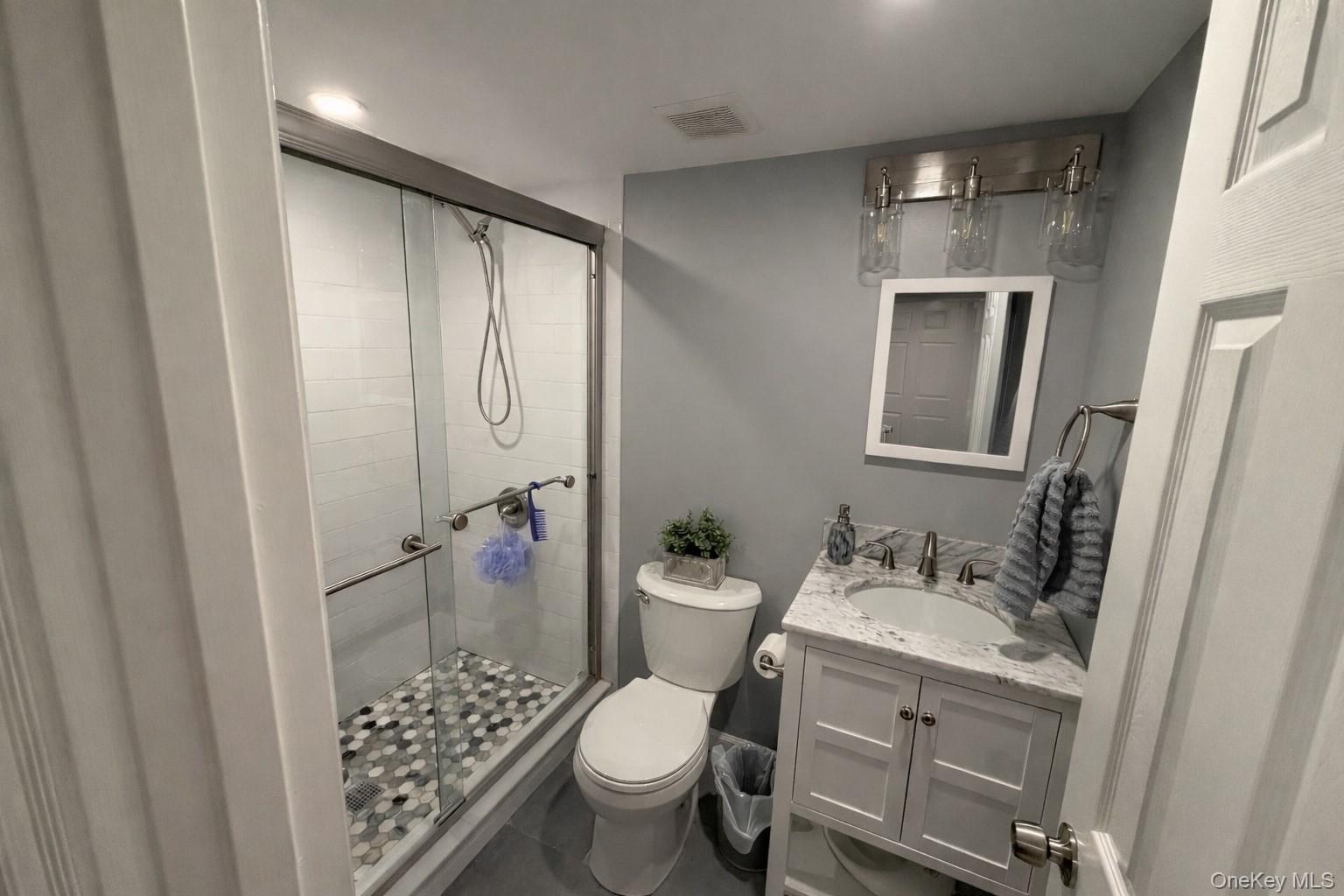 #14 photo, 57 Pebble Lane, সাফোক কাউন্টি Deer Park , NY 11729