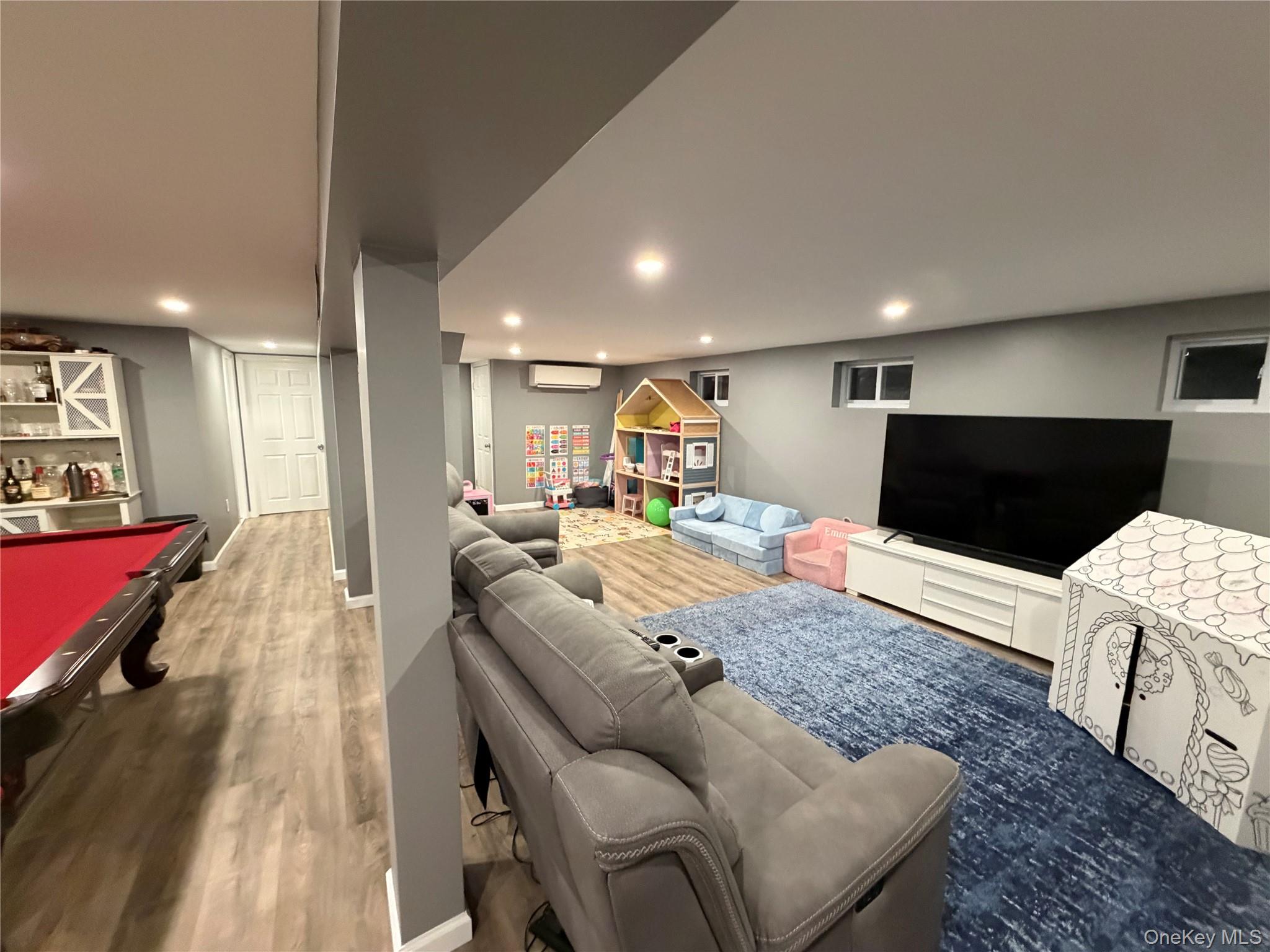 #19 photo, 57 Pebble Lane, সাফোক কাউন্টি Deer Park , NY 11729