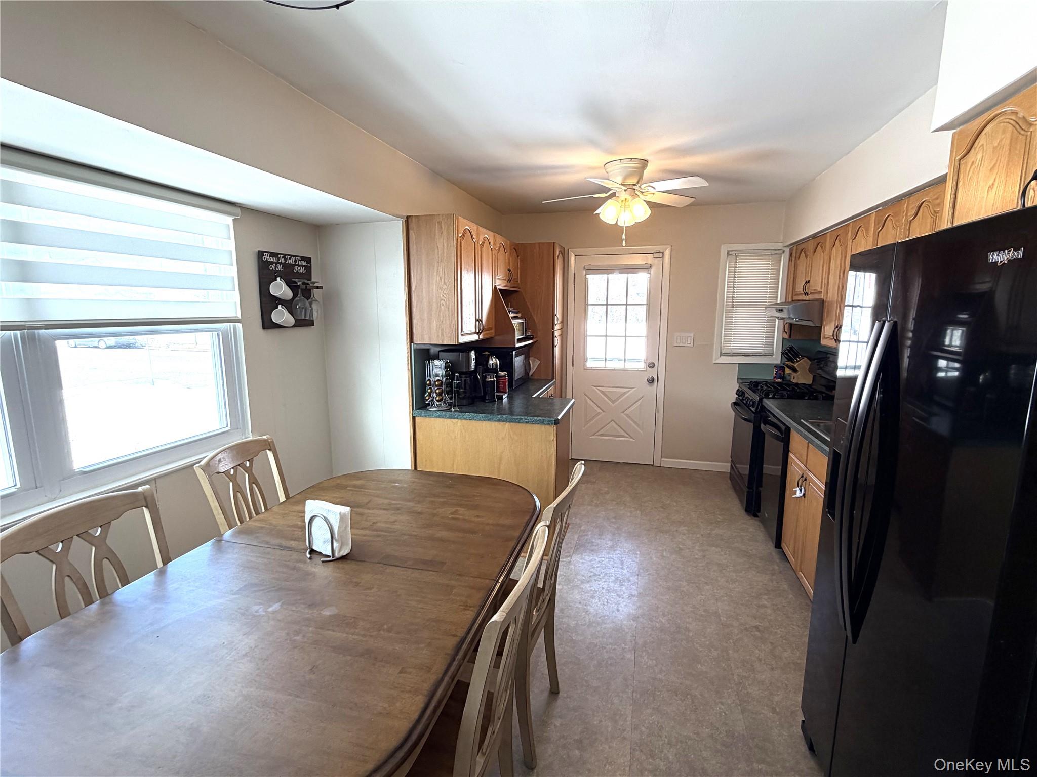 #6 photo, 57 Pebble Lane, সাফোক কাউন্টি Deer Park , NY 11729