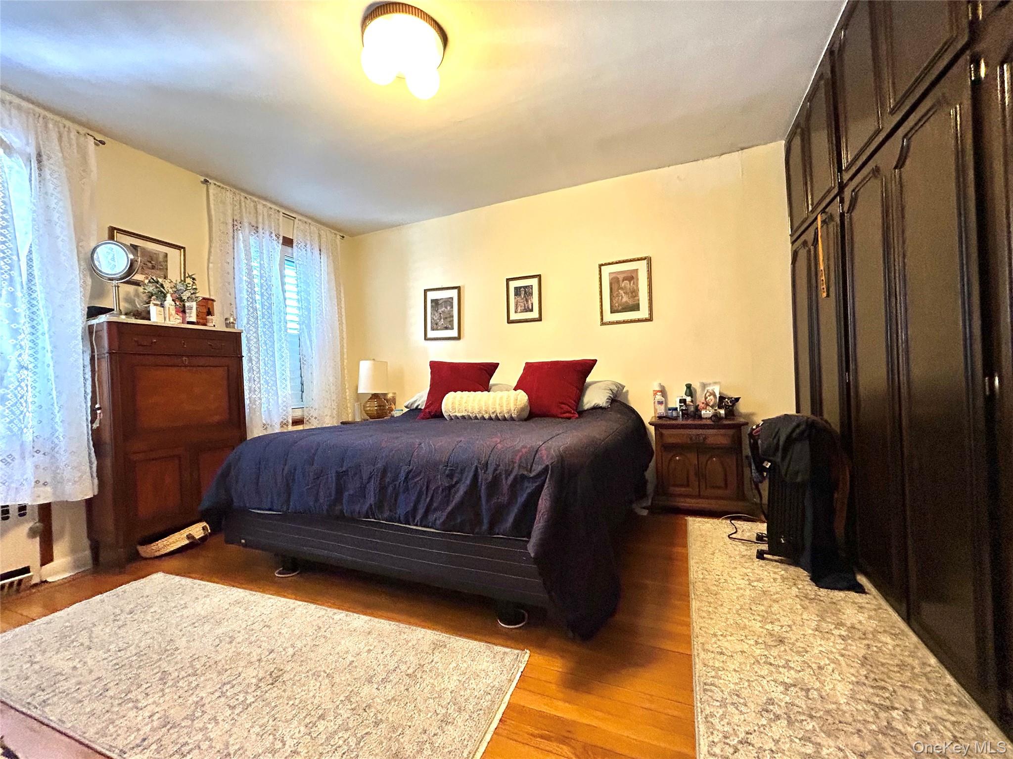 #11 photo, 54-07 84th Street, 뉴욕퀸즈 Elmhurst , NY 11373