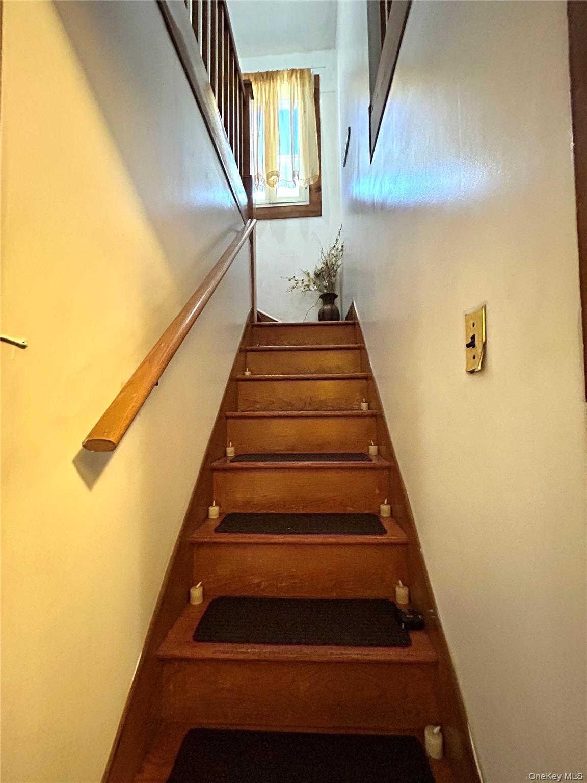 #12 photo, 54-07 84th Street, 뉴욕퀸즈 Elmhurst , NY 11373