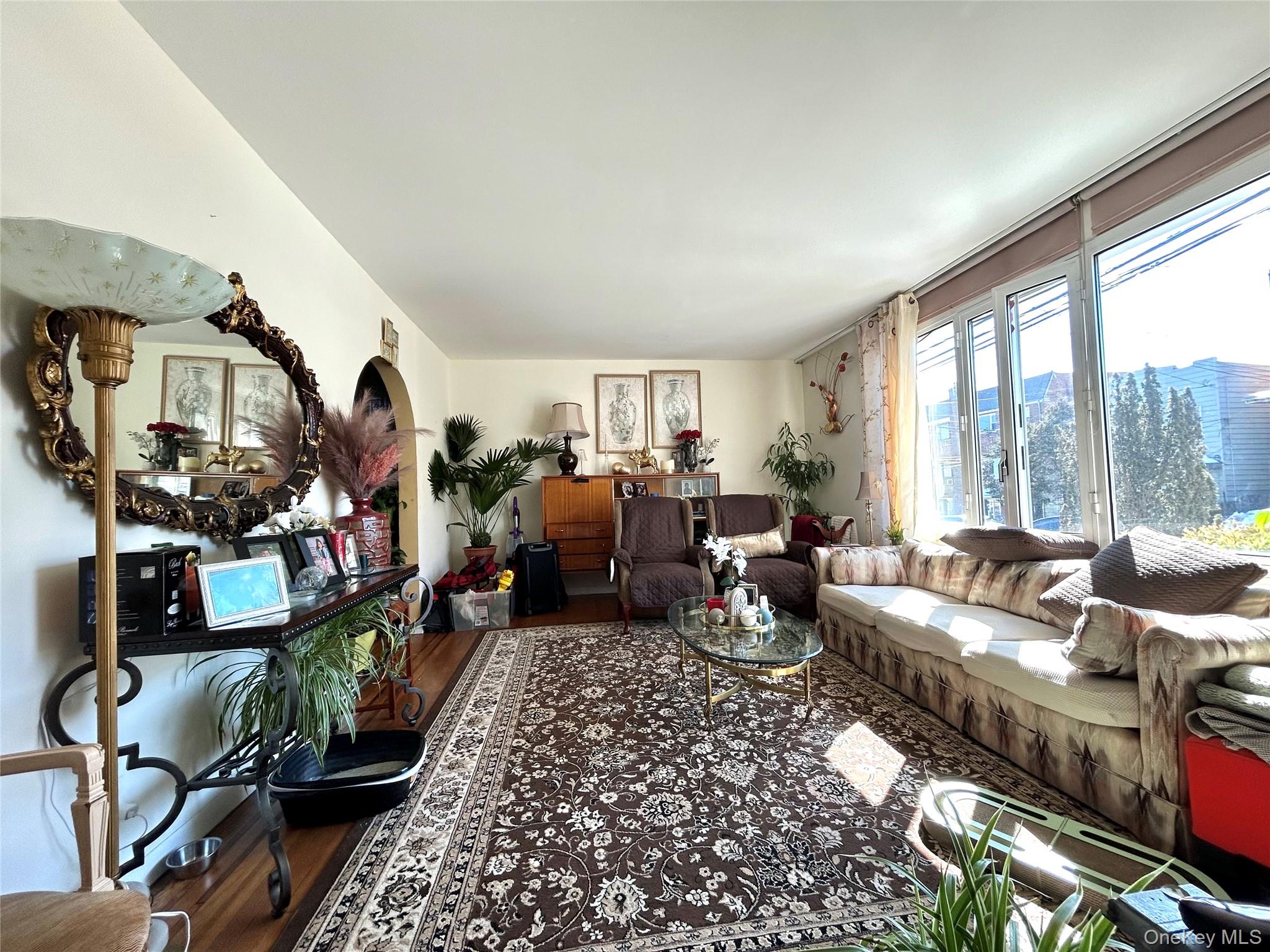 #4 photo, 54-07 84th Street, 뉴욕퀸즈 Elmhurst , NY 11373