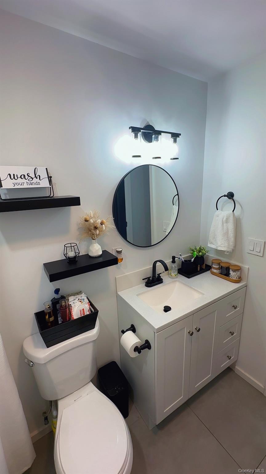 #9 photo, 160 Pacific Street, Copiague , NY 11726