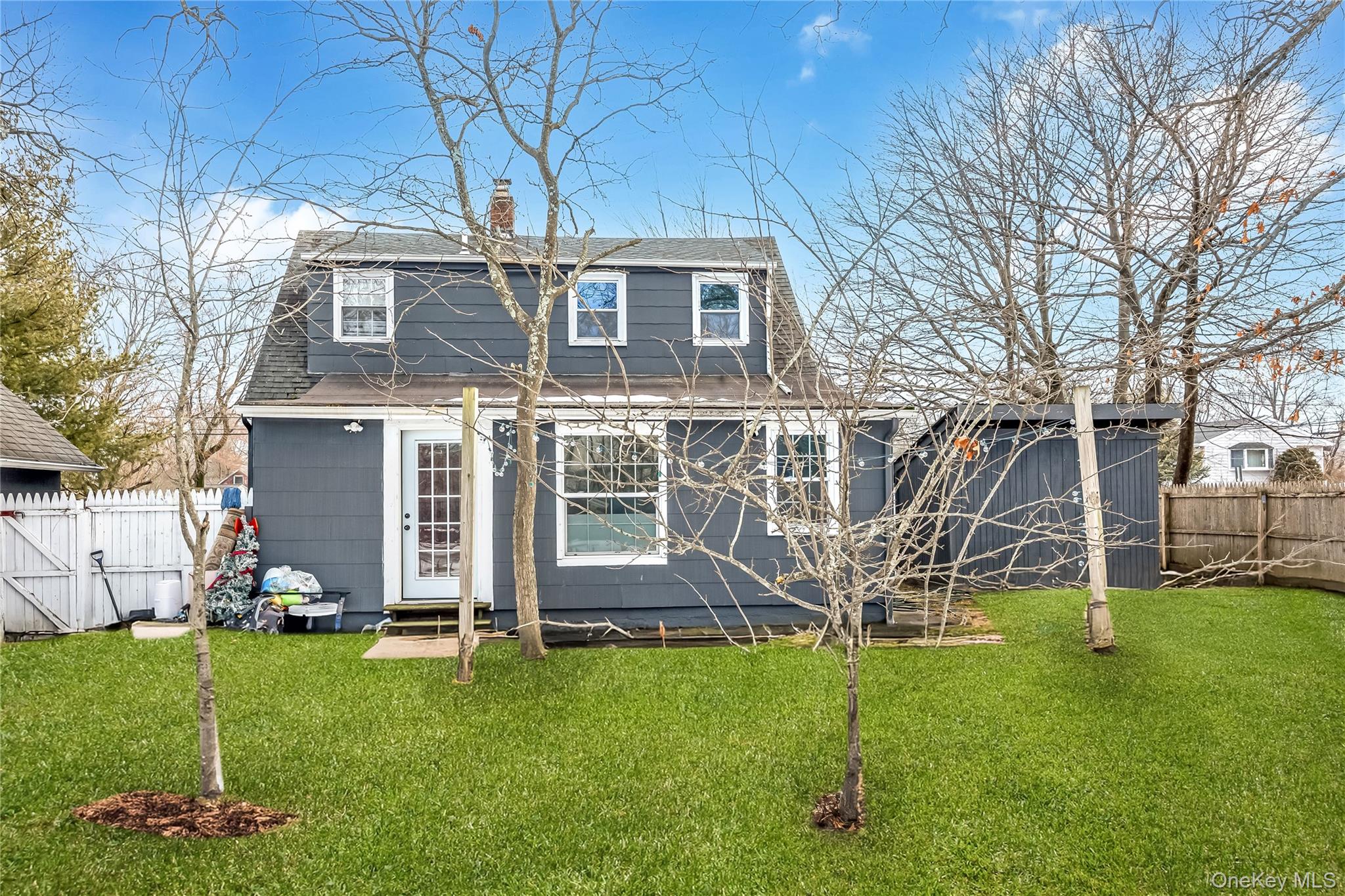 #7 photo, 97 Berry Street, 東長島 Lindenhurst , NY 11757