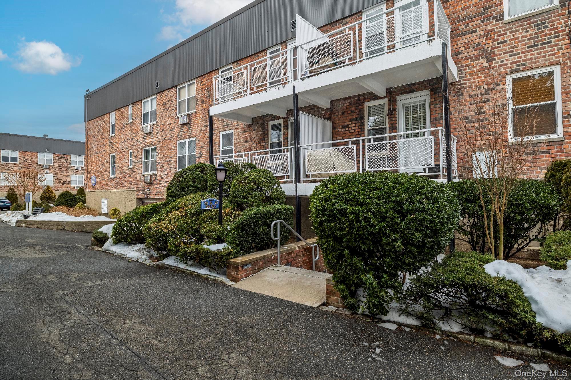 #1 photo, 30 Daley Place, Lynbrook , NY 11563