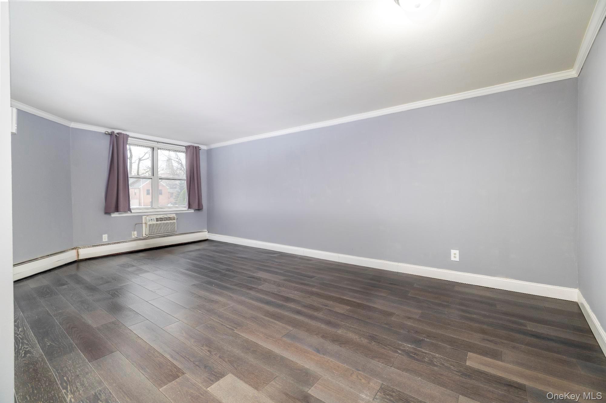 #9 photo, 30 Daley Place, Lynbrook , NY 11563