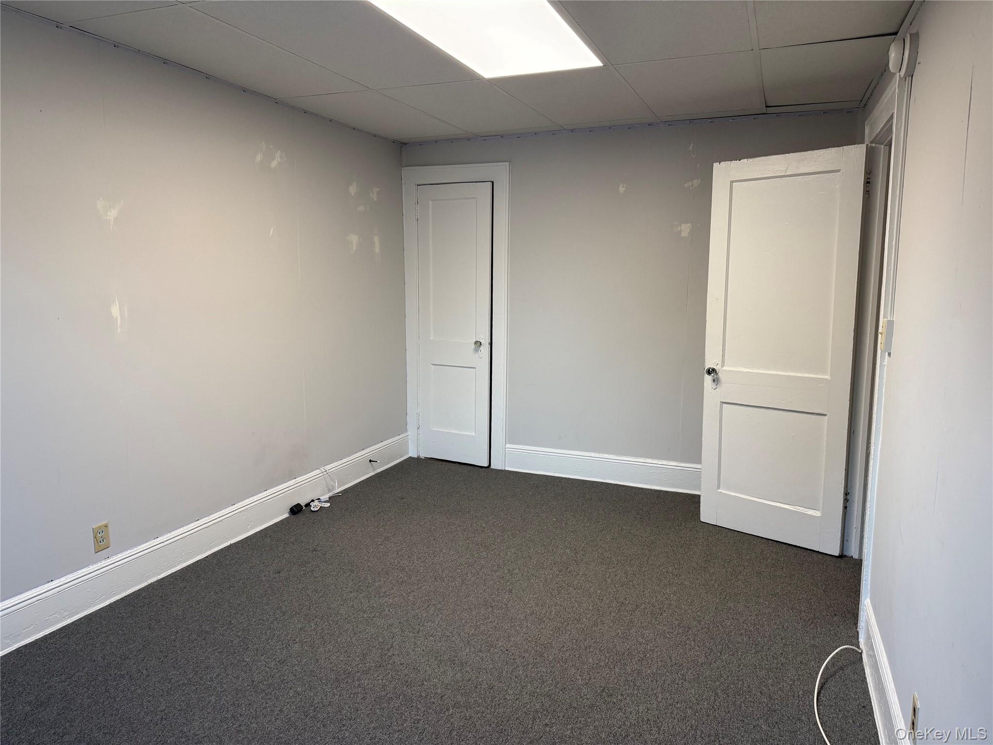 #9 photo, 50 The Crescent, सफ़ोक काउंटी Babylon , NY 11702