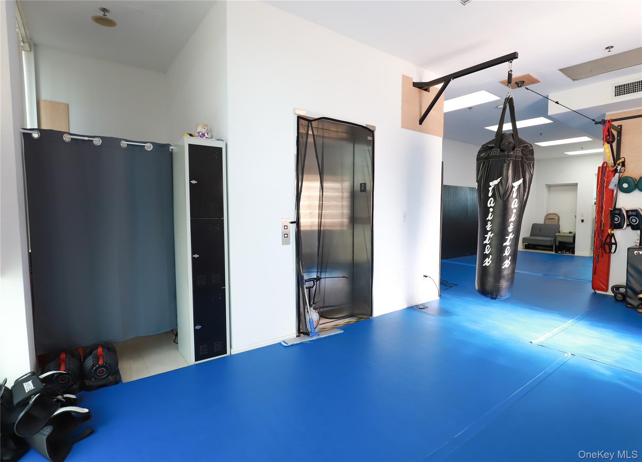 #4 photo, 131-04 40th Road, Flushing , NY 11354