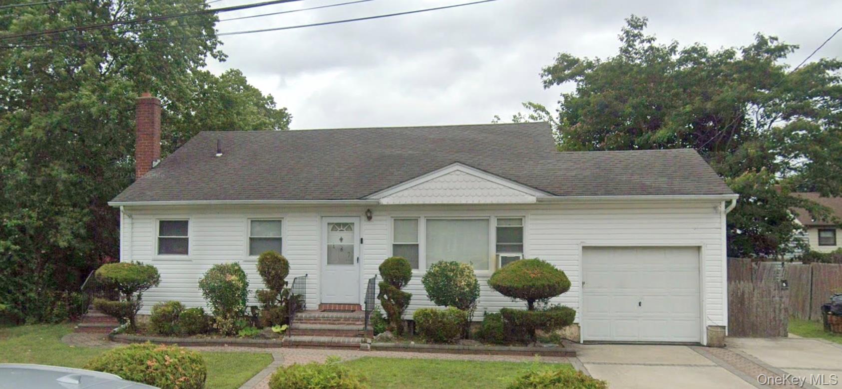 #1 photo, 187 Urban Avenue, Westbury , NY 11590