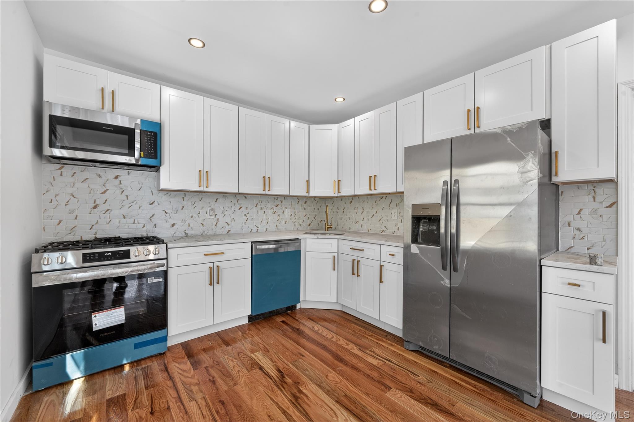 #11 photo, 190-15 112th Avenue, Saint Albans , NY 11412