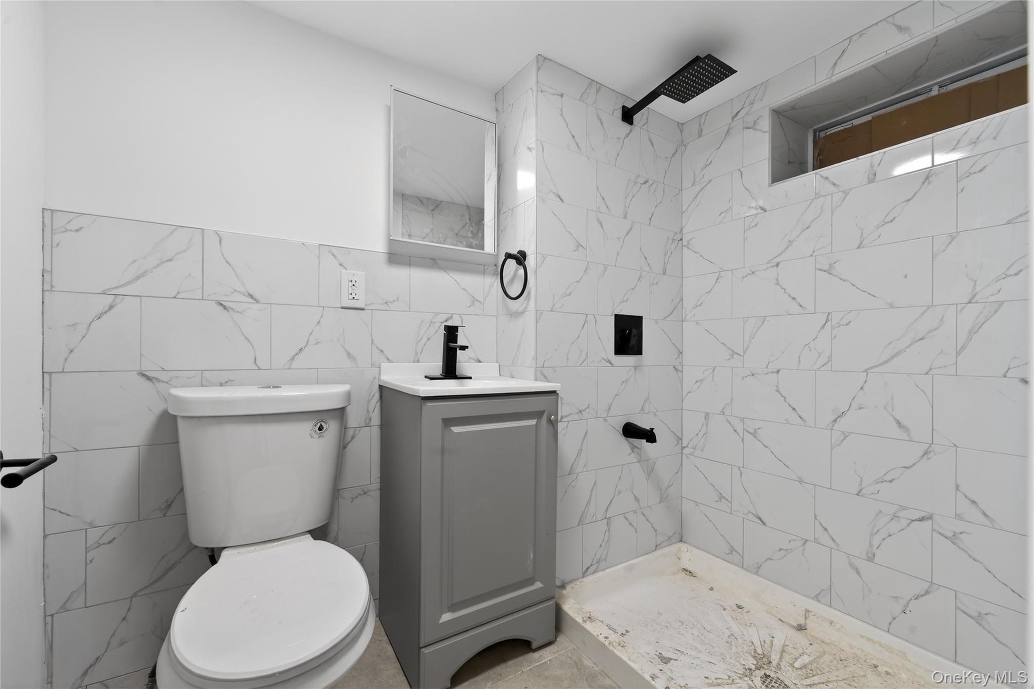 #18 photo, 190-15 112th Avenue, Saint Albans , NY 11412