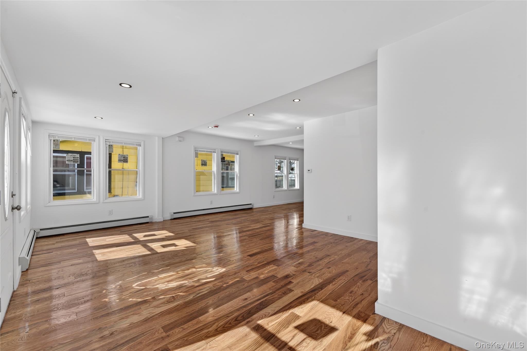 #5 photo, 190-15 112th Avenue, Saint Albans , NY 11412