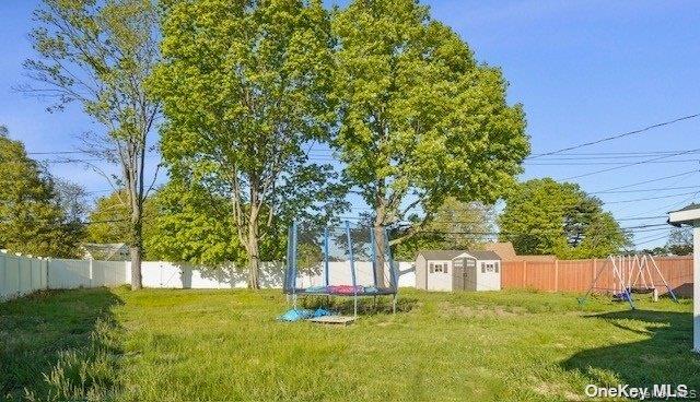 #18 photo, 63 Blacksmith Road, Levittown , NY 11756