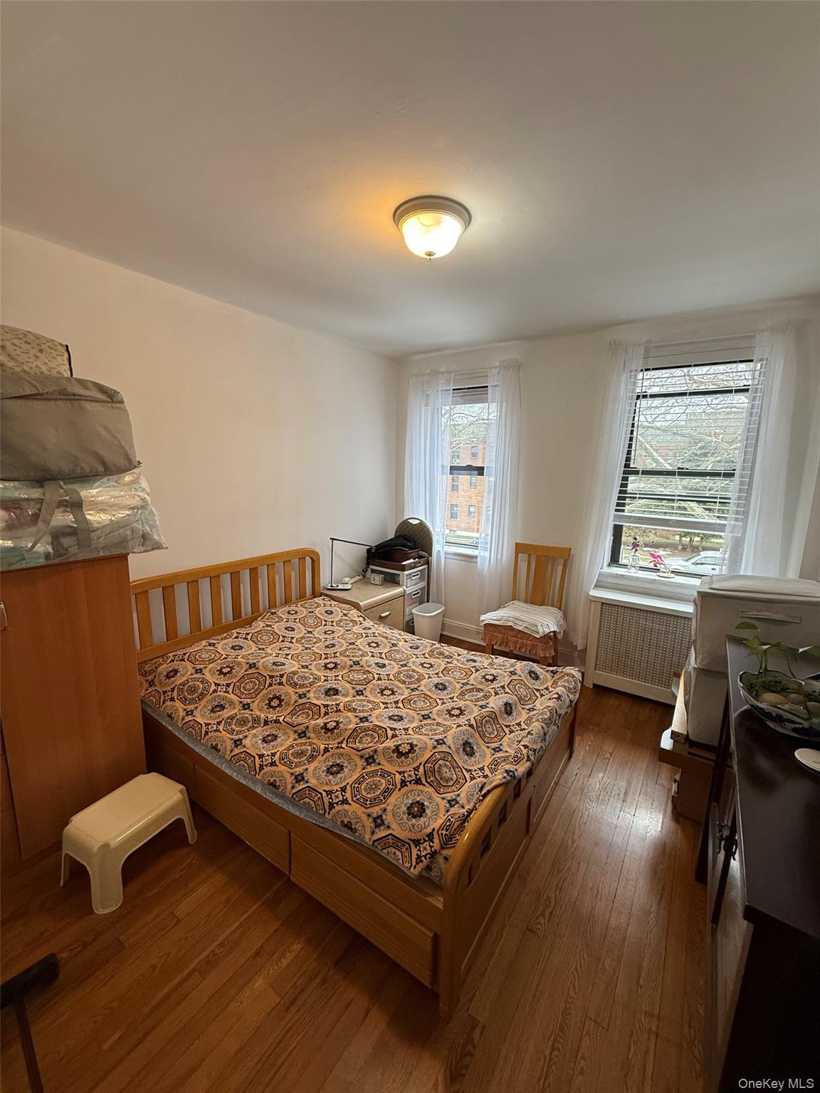 #11 photo, 215-19 48th Avenue, Oakland Gardens , NY 11364