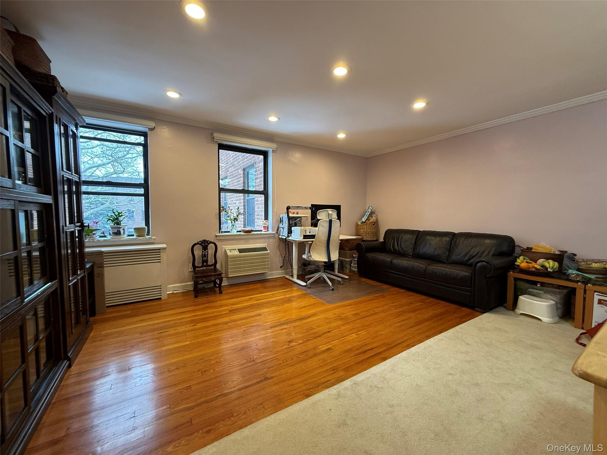 #3 photo, 215-19 48th Avenue, Oakland Gardens , NY 11364