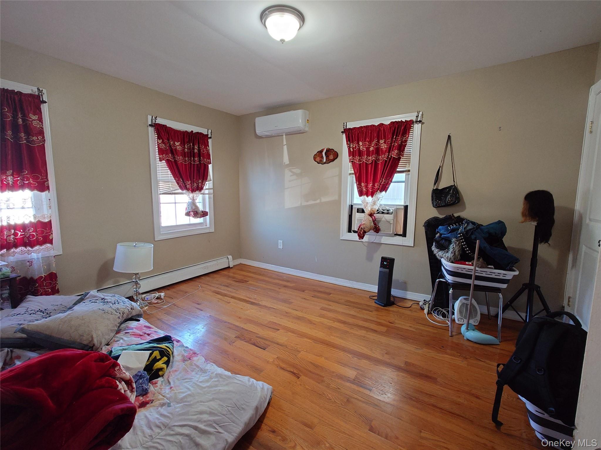 #2 photo, 240-24 Caney Road, Rosedale , NY 11422