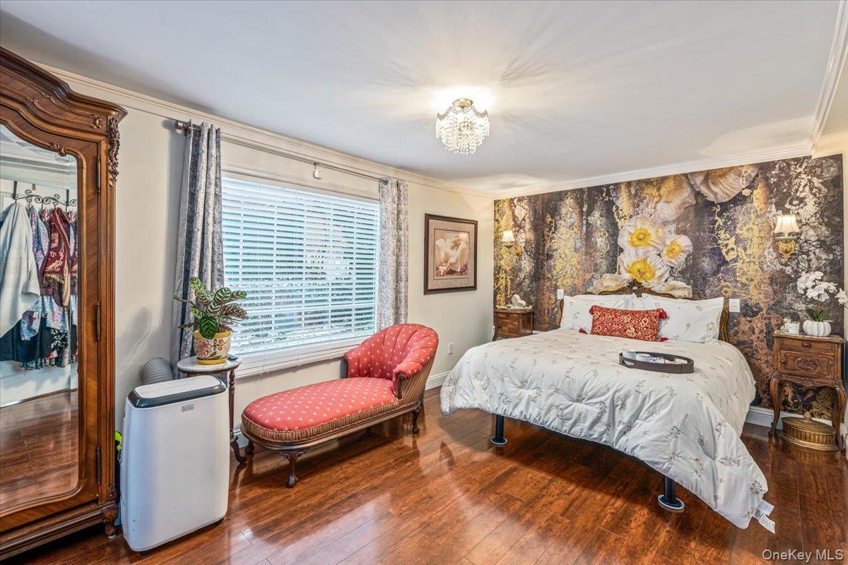 #6 photo, 2943 143rd Street, קווינס Flushing , NY 11354