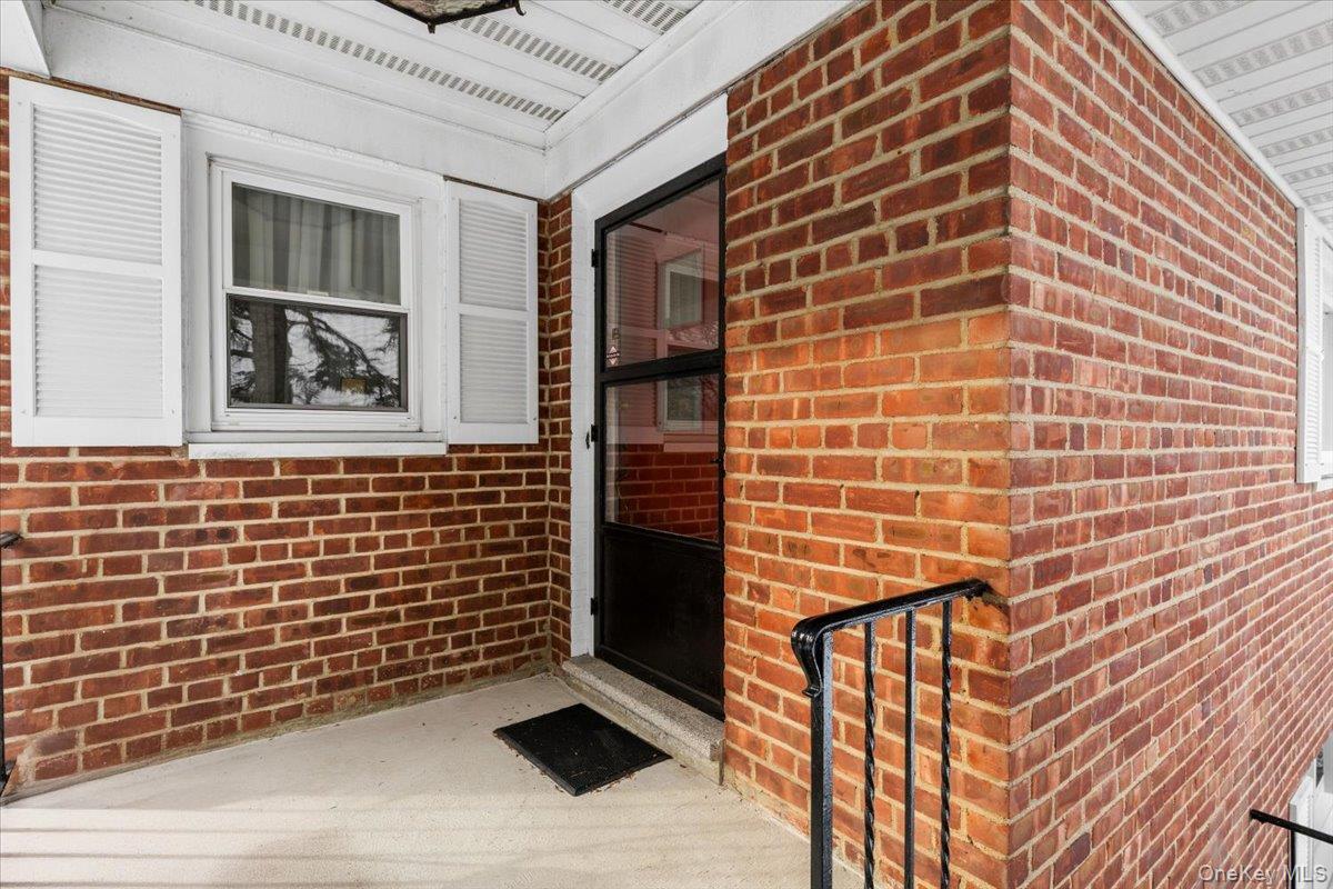 #4 photo, 15 Chauncey Street, Tuckahoe , NY 10707