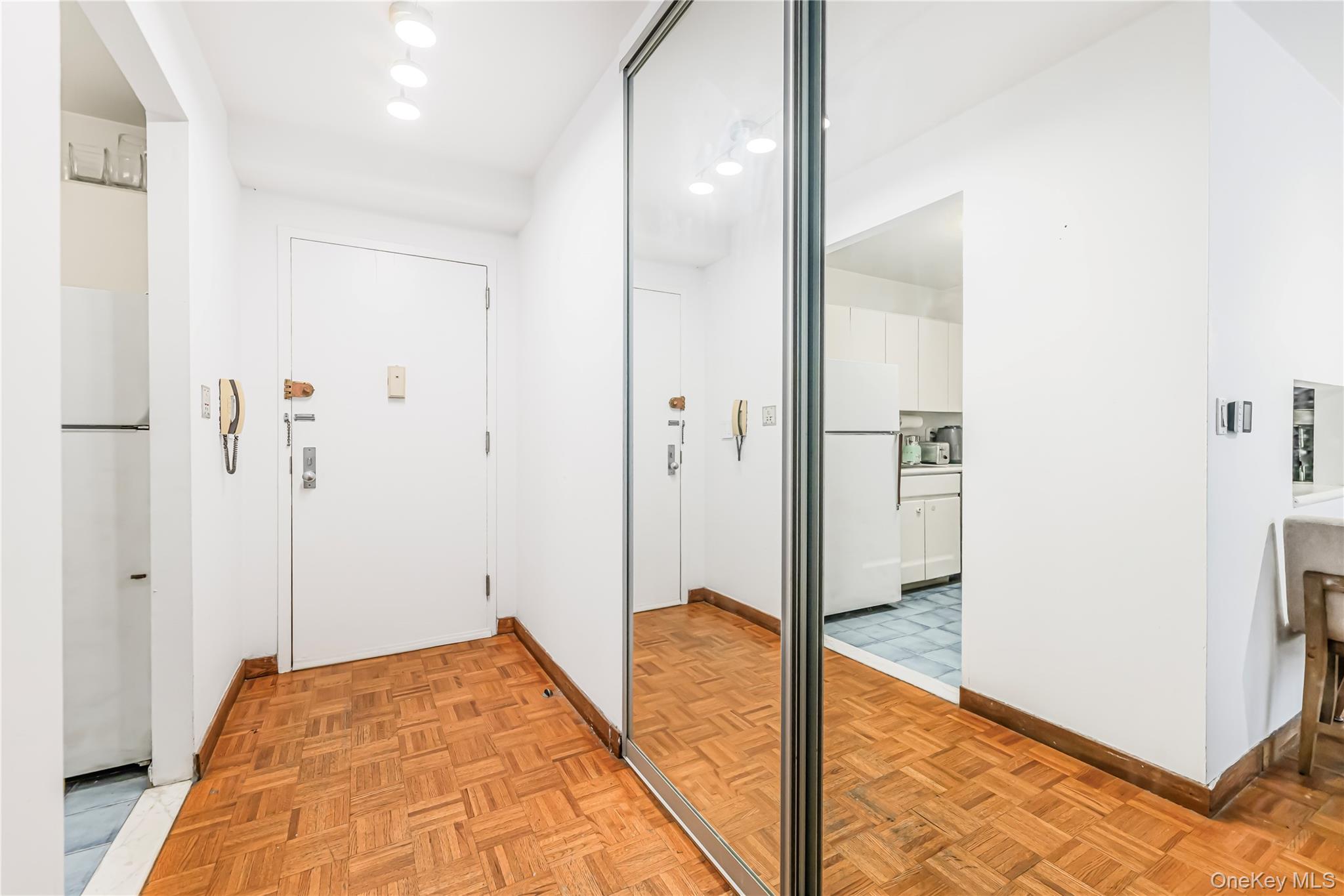 #11 photo, 420 E 58th Street, מנהטן New York (Manhattan) , NY 10022