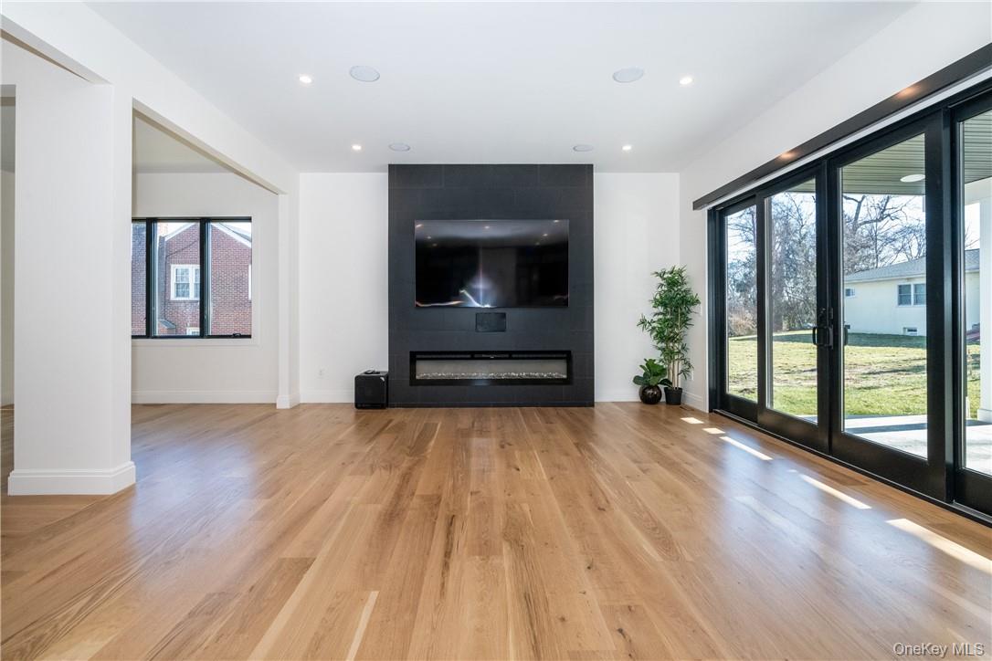 #10 photo, 23 Poplar Street, Elmsford , NY 10523